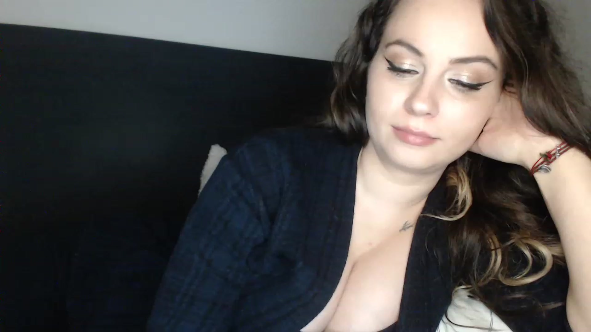 Gallery image thumbnail from ASweetJessie's myfreecams stream on, 01/31/2023, 19:57 image 20 of 20