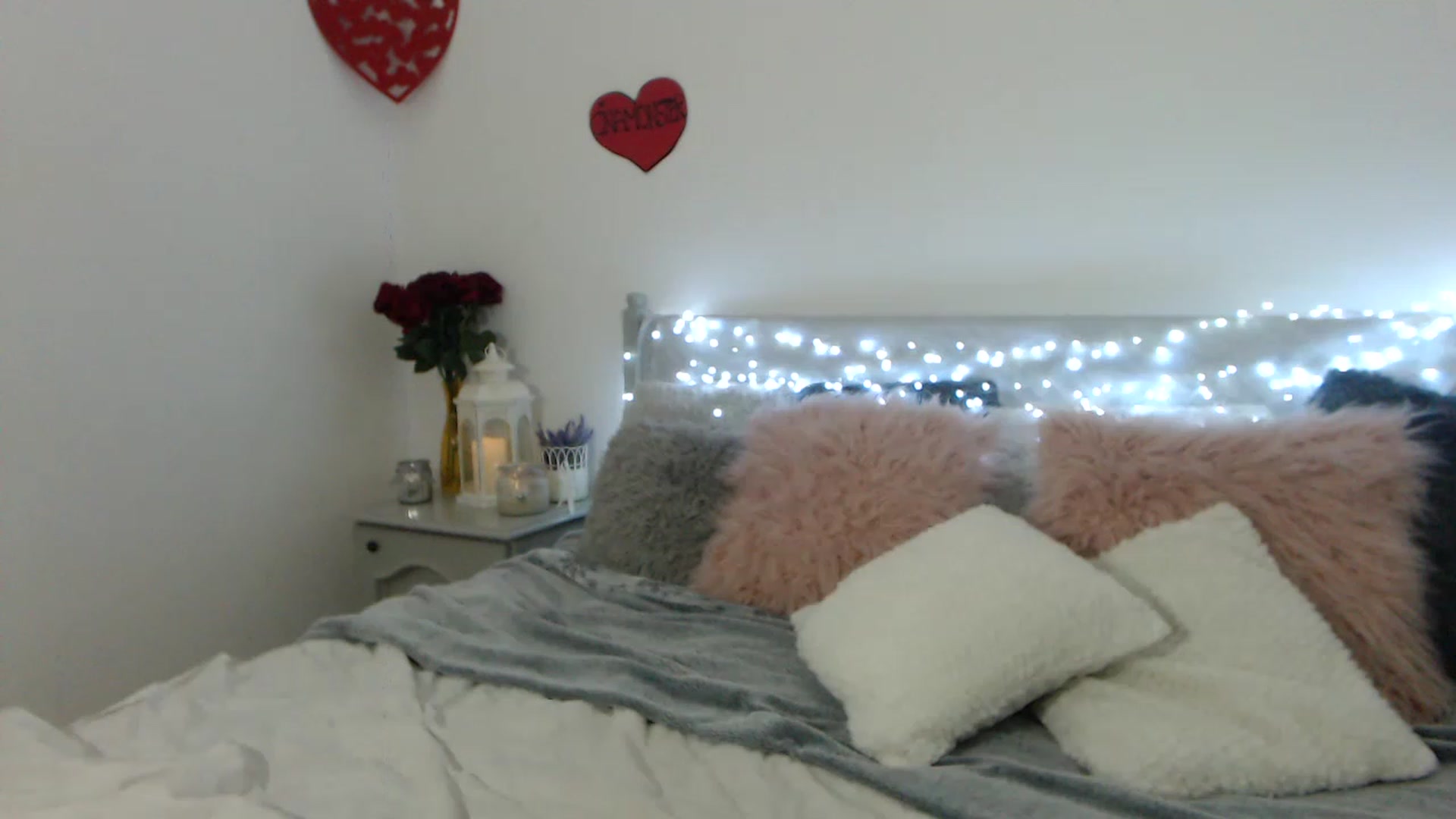 Gallery image thumbnail from ASweetJessie's myfreecams stream on, 02/11/2023, 14:08 image 17 of 20