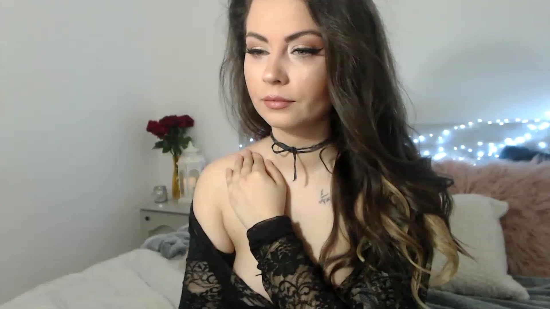 Gallery image thumbnail from ASweetJessie's myfreecams stream on, 03/17/2023, 08:31 image 11 of 20