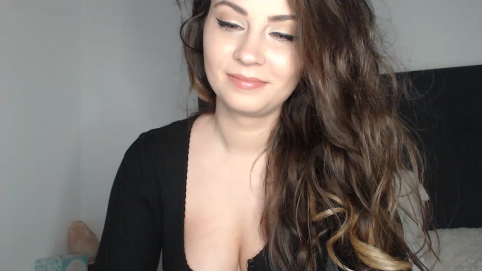 Gallery image thumbnail from ASweetJessie's myfreecams stream on, 04/07/2023, 15:22 image 8 of 20