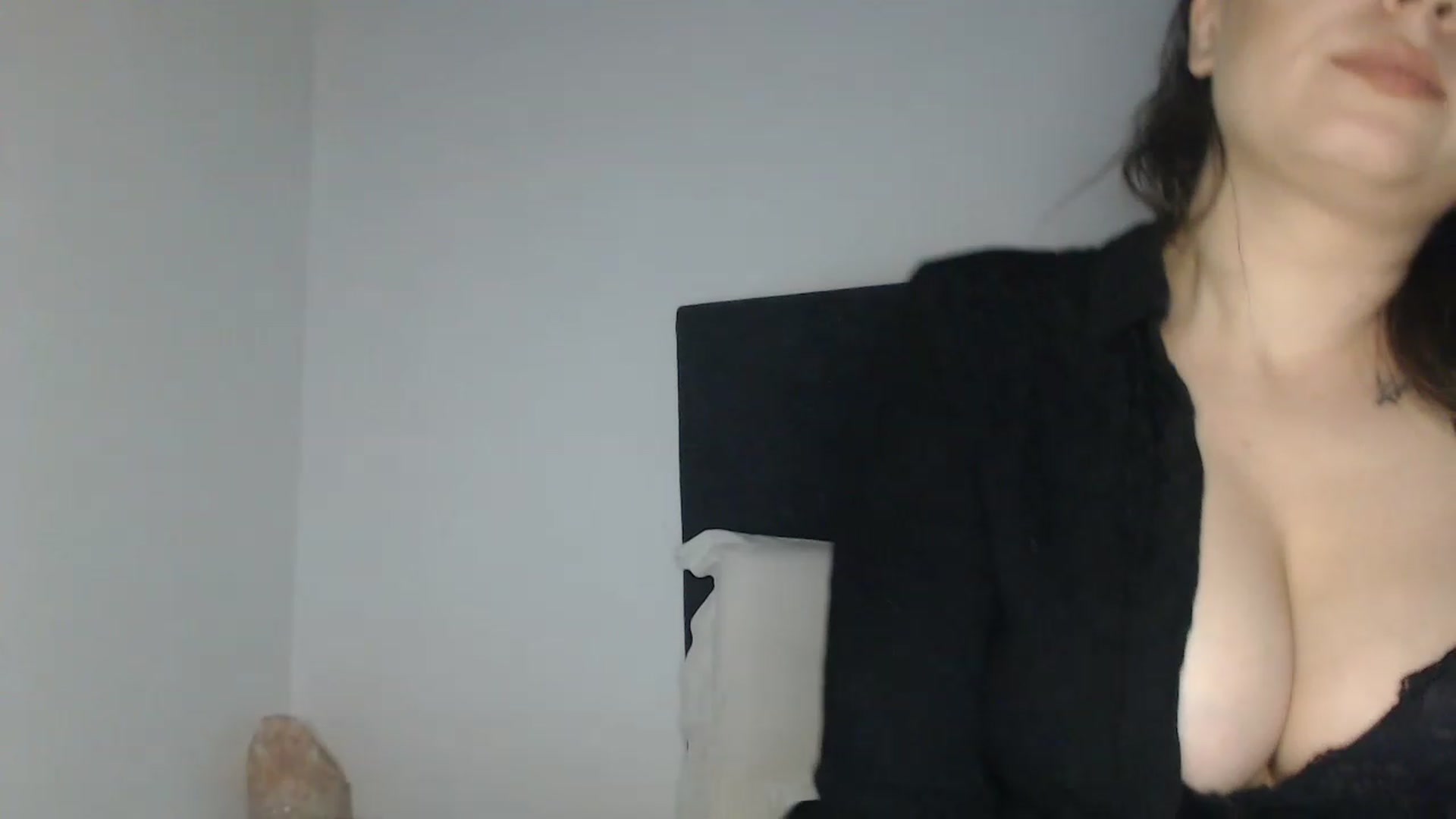 Gallery image thumbnail from ASweetJessie's myfreecams stream on, 04/23/2023, 20:14 image 12 of 20