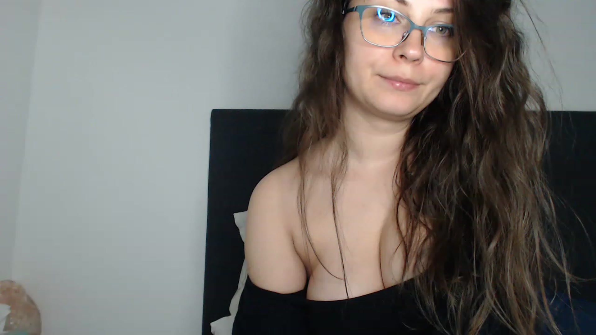 Gallery image thumbnail from ASweetJessie's myfreecams stream on, 04/25/2023, 20:13 image 8 of 20