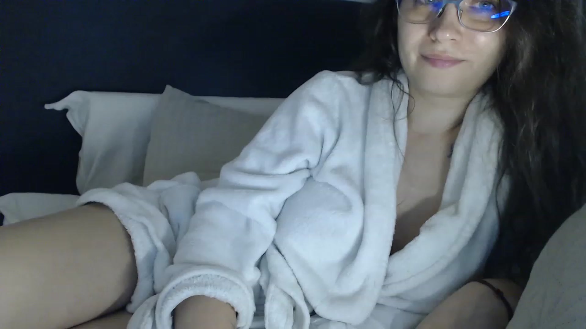 Gallery image thumbnail from ASweetJessie's myfreecams stream on, 04/30/2023, 18:57 image 10 of 20