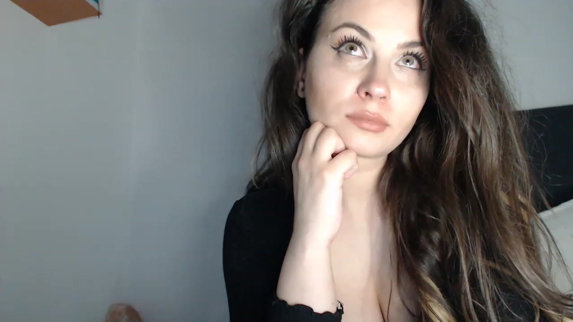 Gallery image thumbnail from ASweetJessie's myfreecams stream on, 05/01/2023, 19:52 image 13 of 20