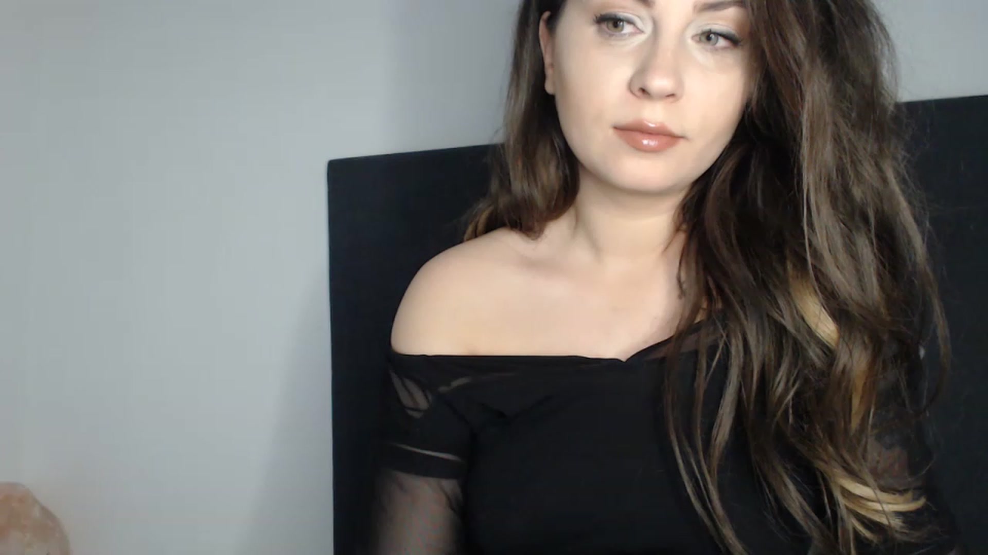 Gallery image thumbnail from ASweetJessie's myfreecams stream on, 05/15/2023, 17:01 image 2 of 20