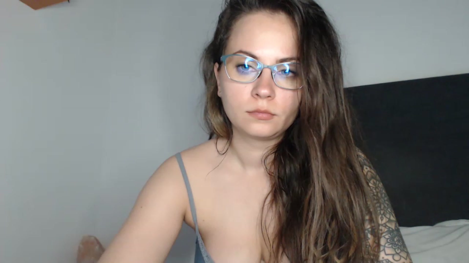 Gallery image thumbnail from ASweetJessie's myfreecams stream on, 06/02/2023, 18:09 image 17 of 20
