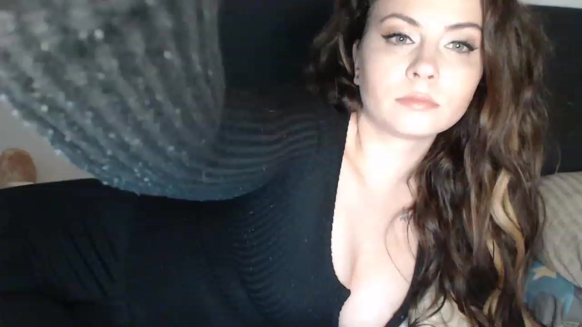 Gallery image thumbnail from ASweetJessie's myfreecams stream on, 06/28/2023, 16:03 image 2 of 20