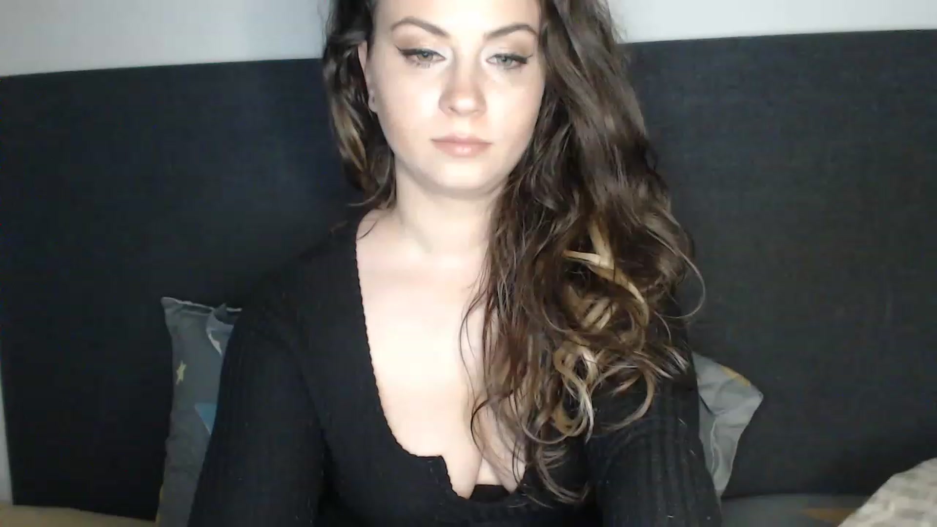 Gallery image thumbnail from ASweetJessie's myfreecams stream on, 06/28/2023, 17:26 image 11 of 20