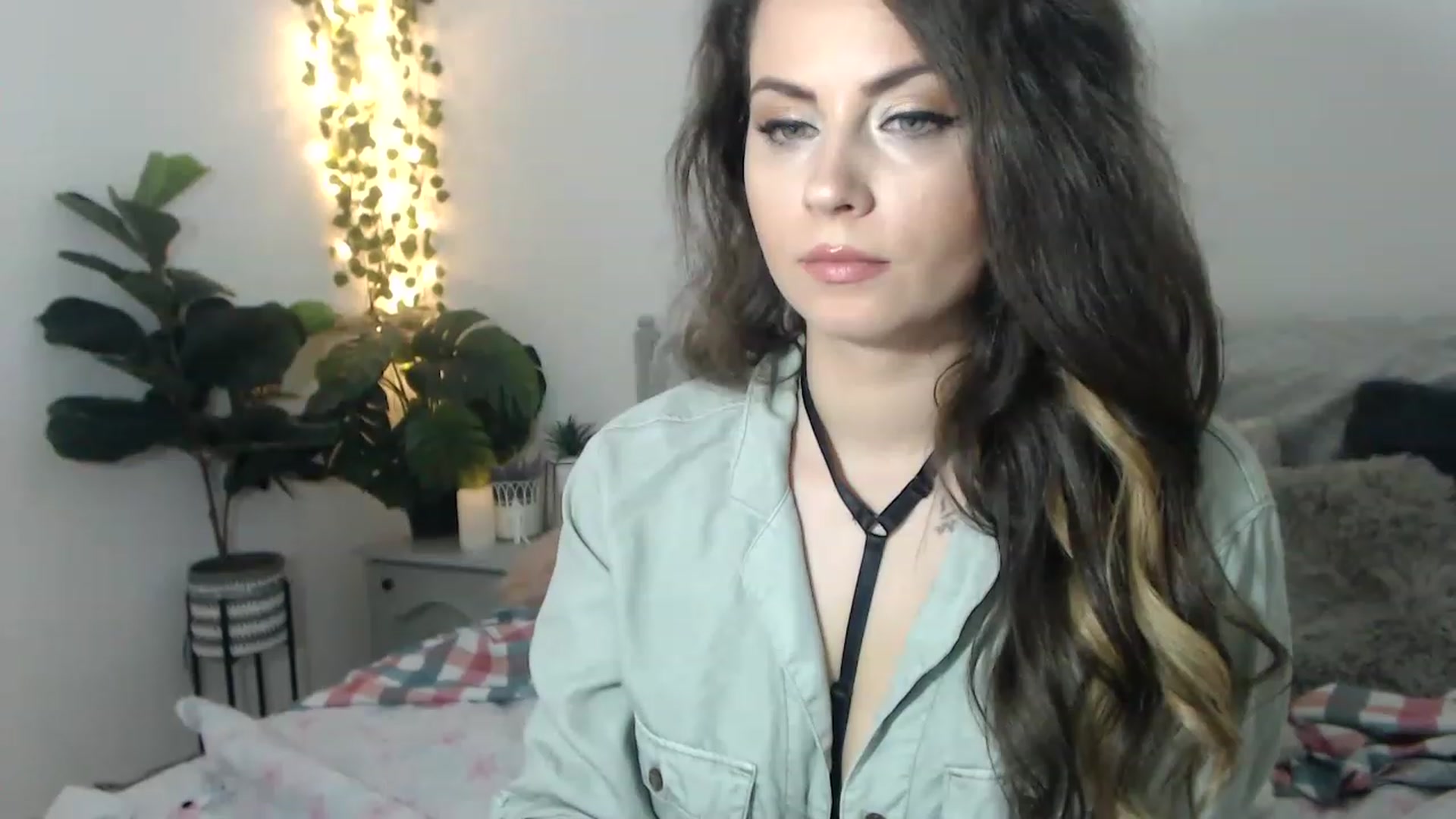 Gallery image thumbnail from ASweetJessie's myfreecams stream on, 06/29/2023, 13:32 image 17 of 20