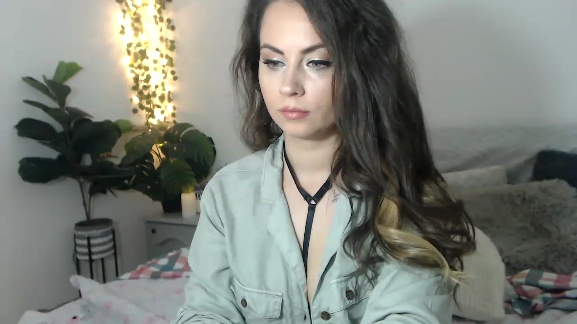 Gallery image thumbnail from ASweetJessie's myfreecams stream on, 06/29/2023, 13:32 image 15 of 20
