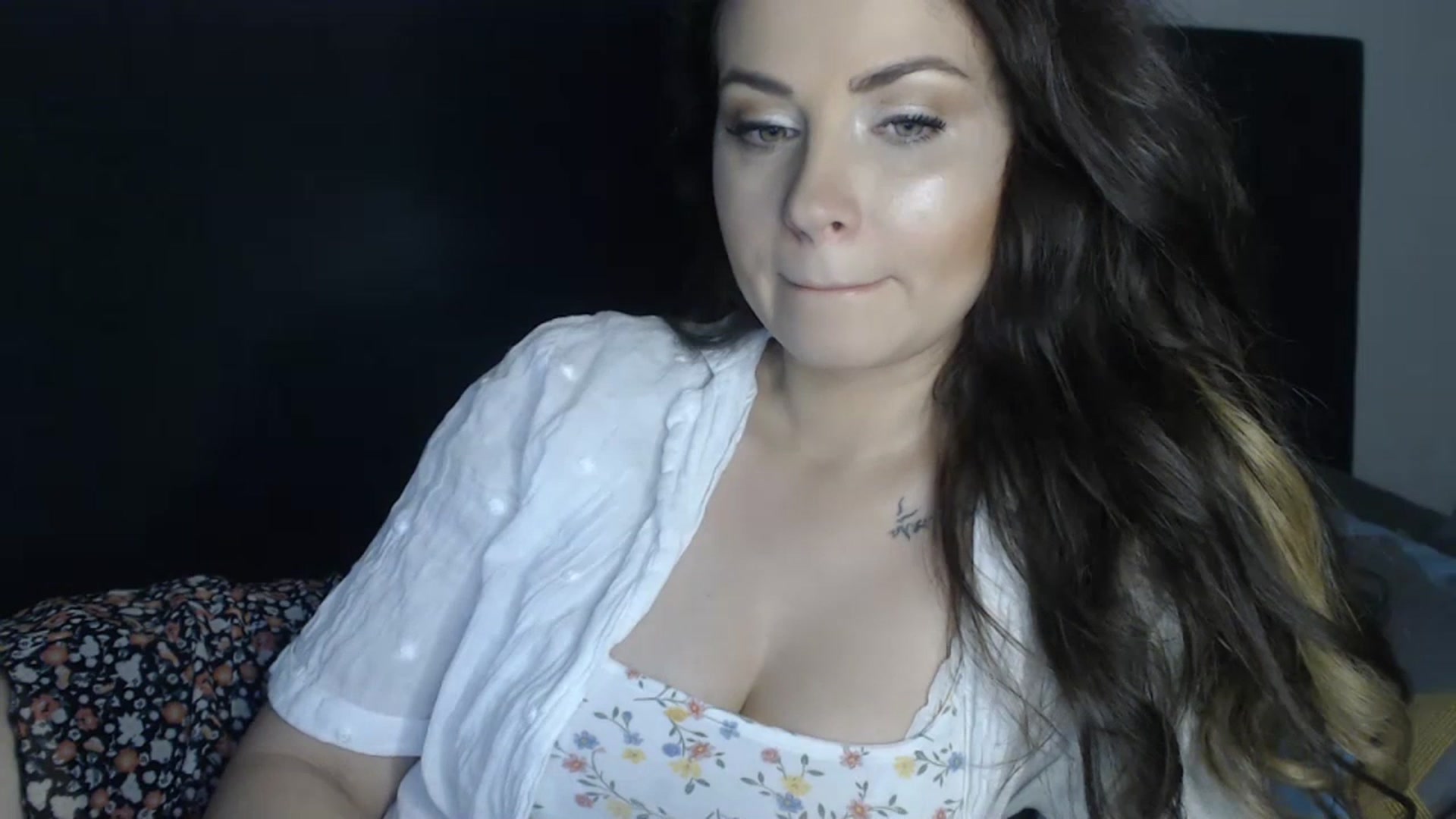 Gallery image thumbnail from ASweetJessie's myfreecams stream on, 07/03/2023, 15:39 image 4 of 20