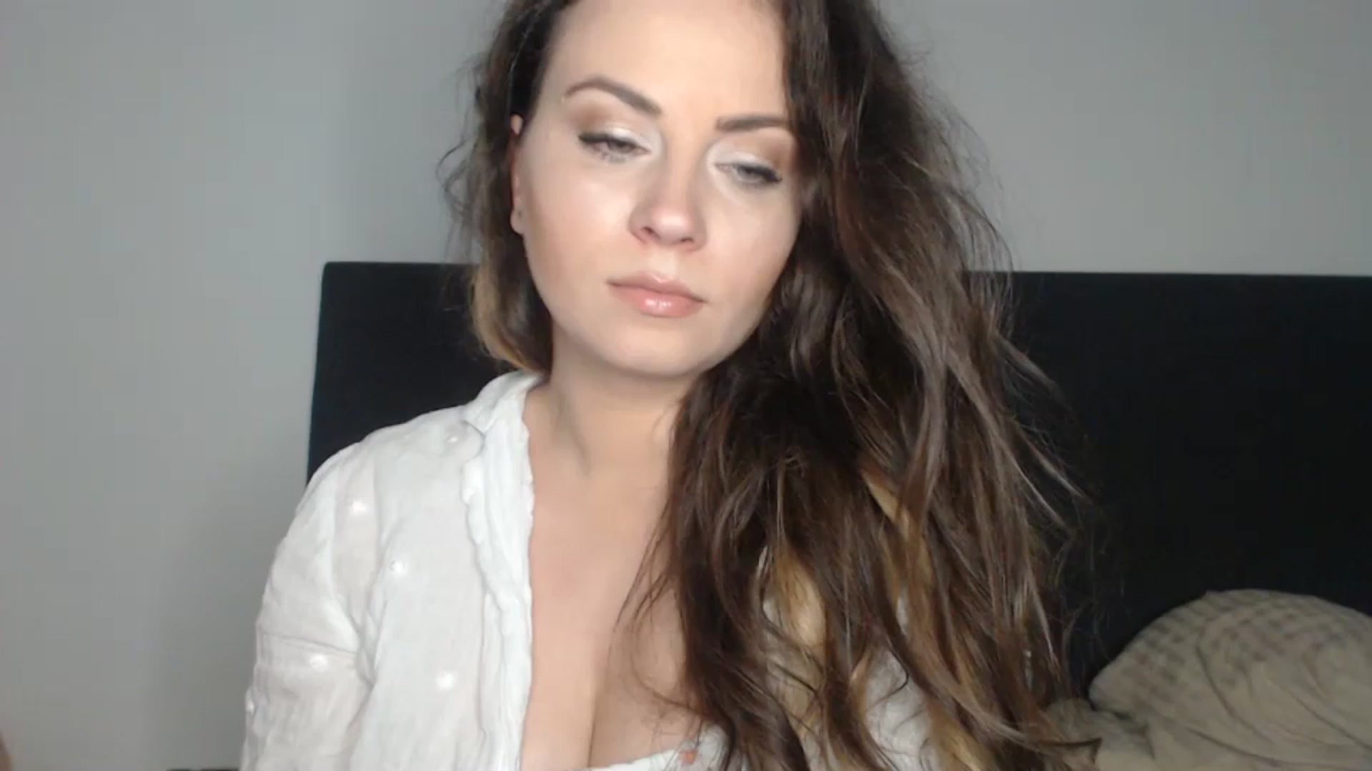 Gallery image thumbnail from ASweetJessie's myfreecams stream on, 07/03/2023, 15:39 image 1 of 20