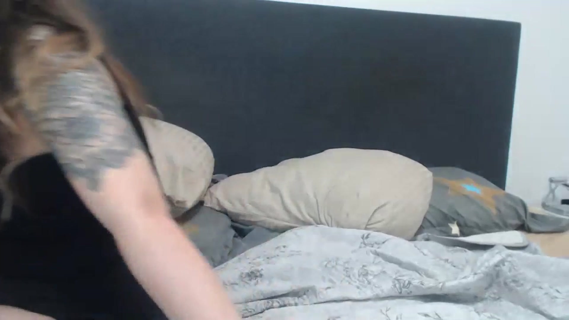 Gallery image thumbnail from ASweetJessie's myfreecams stream on, 07/10/2023, 18:25 image 12 of 20