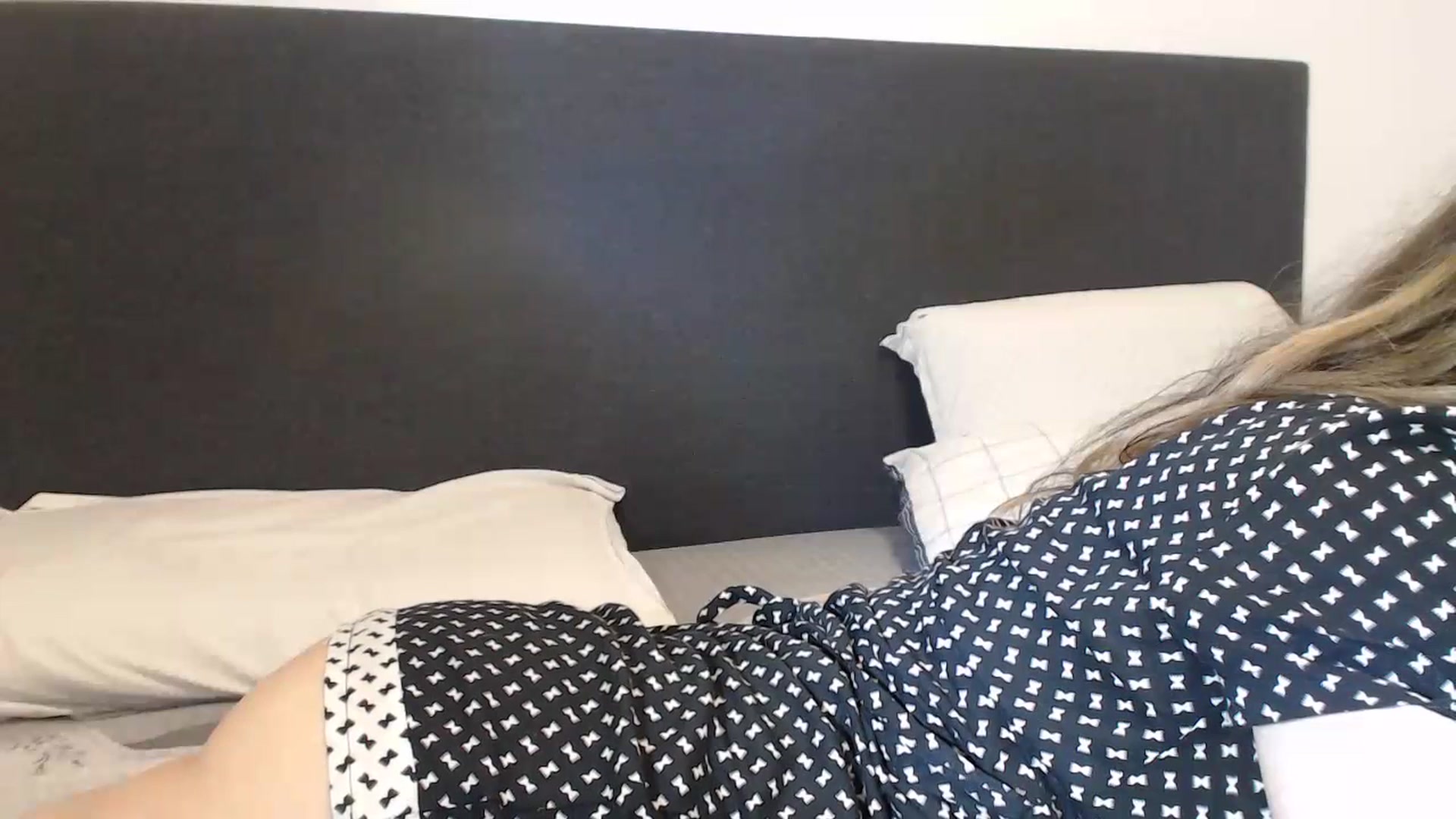 Gallery image thumbnail from ASweetJessie's myfreecams stream on, 07/12/2023, 20:10 image 7 of 20