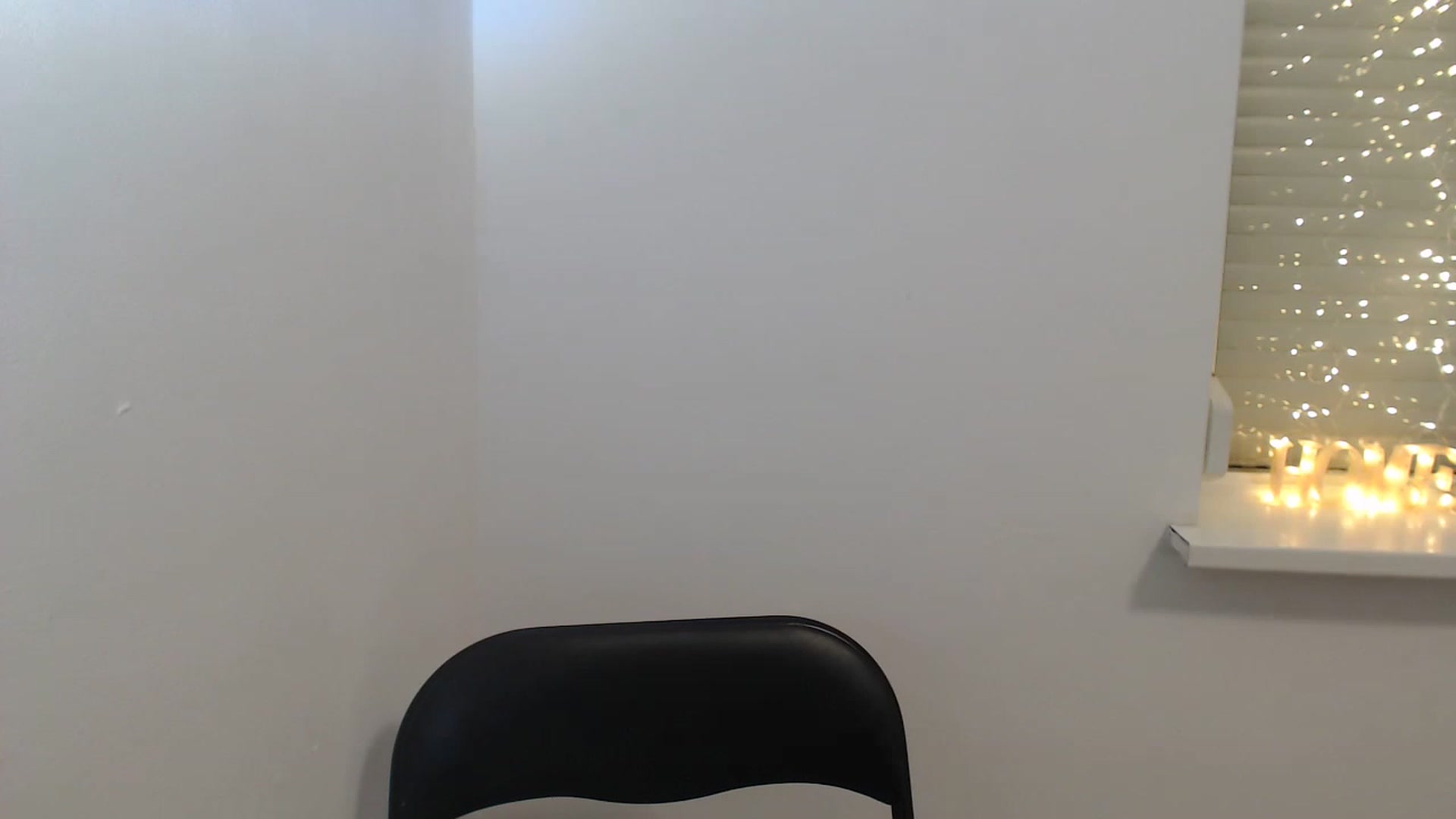 Gallery image thumbnail from ASweetJessie's myfreecams stream on, 08/04/2023, 17:51 image 4 of 20