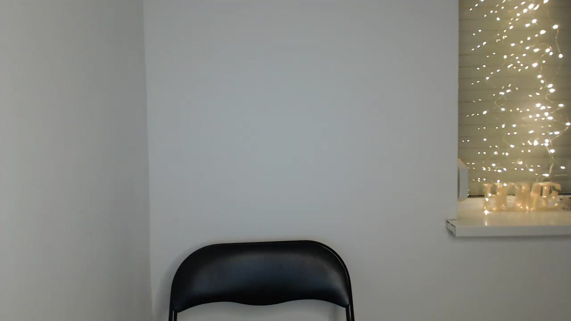 Gallery image thumbnail from ASweetJessie's myfreecams stream on, 08/09/2023, 18:38 image 4 of 20
