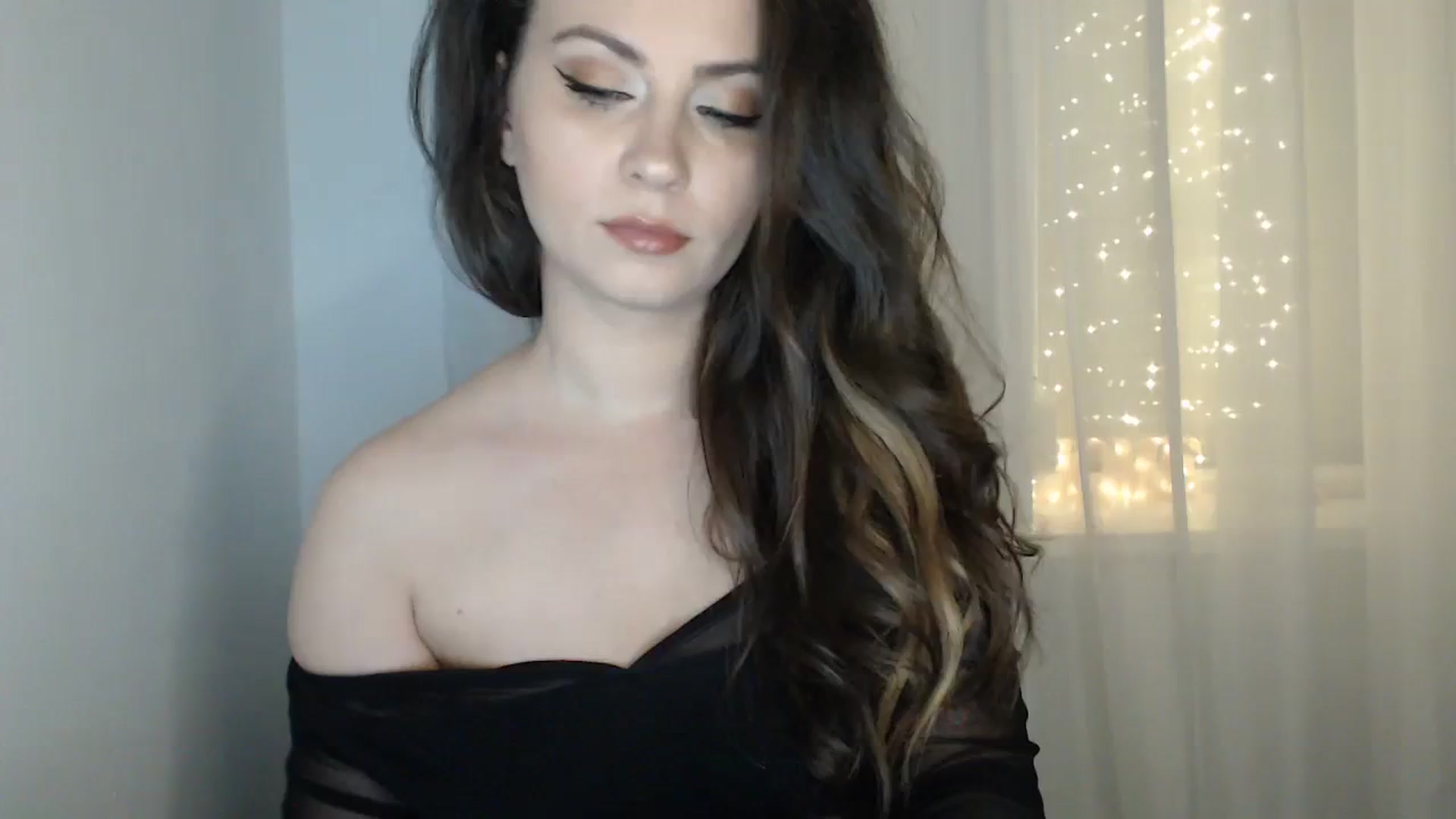Gallery image thumbnail from ASweetJessie's myfreecams stream on, 09/26/2023, 16:53 image 7 of 20