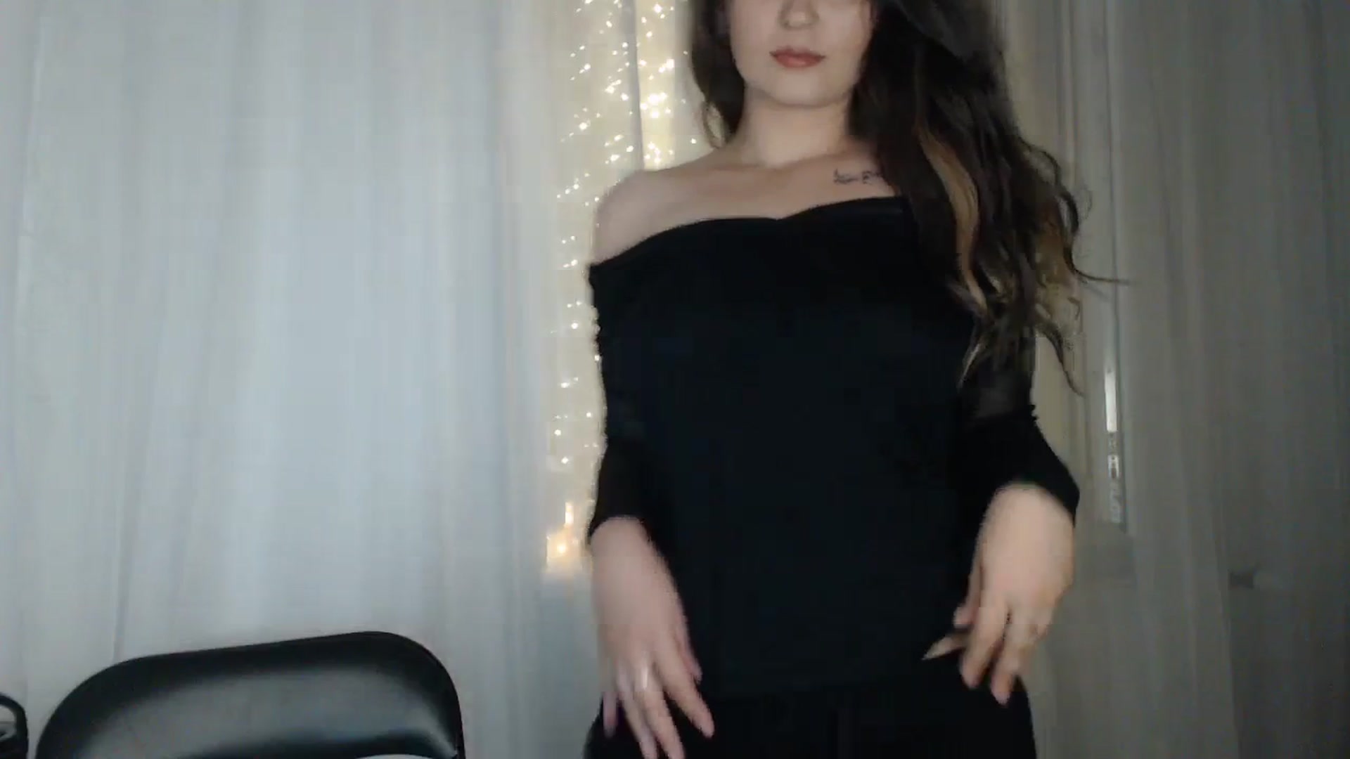 Gallery image thumbnail from ASweetJessie's myfreecams stream on, 09/26/2023, 16:53 image 9 of 20