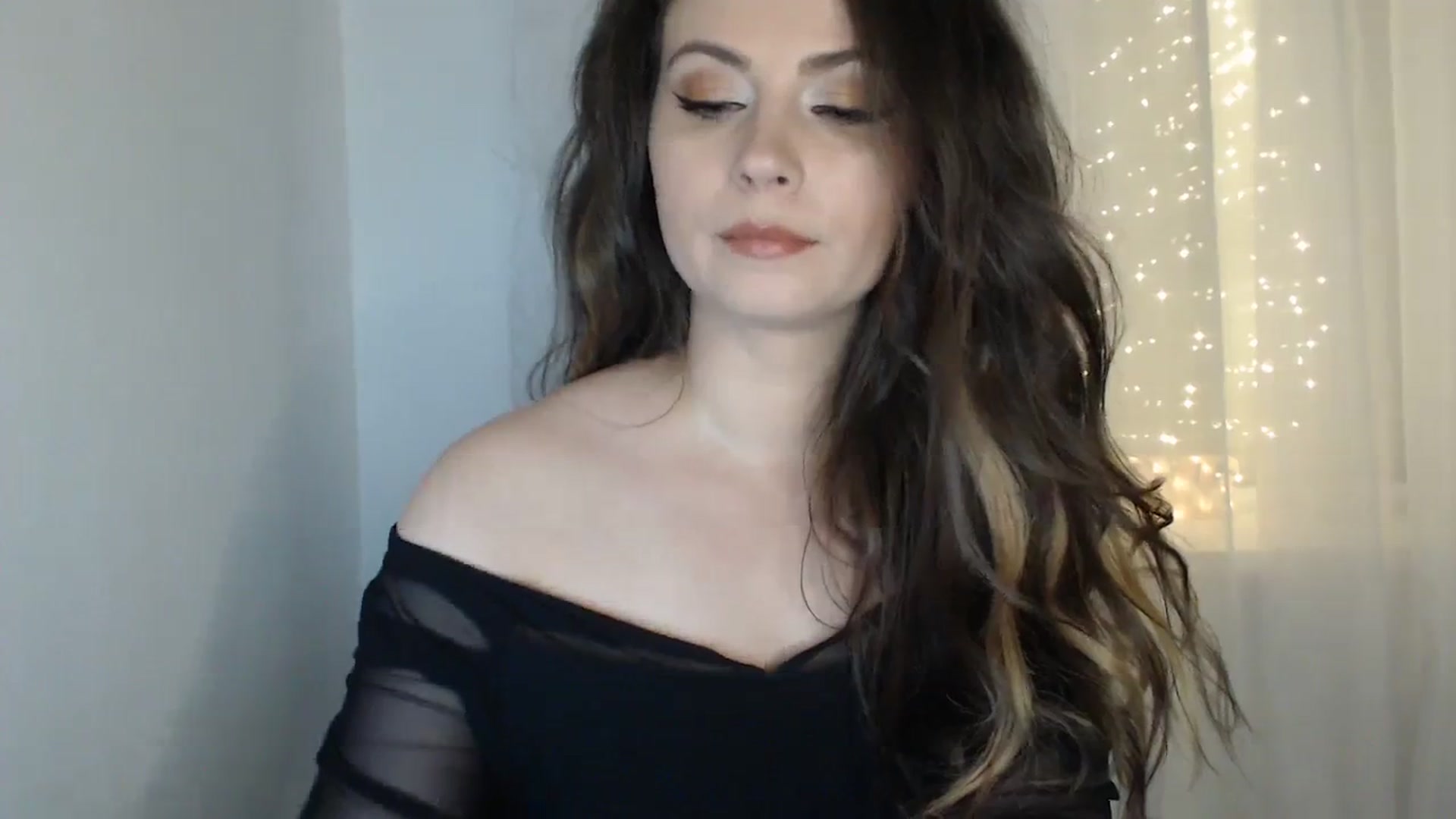 Gallery image thumbnail from ASweetJessie's myfreecams stream on, 09/26/2023, 16:53 image 15 of 20
