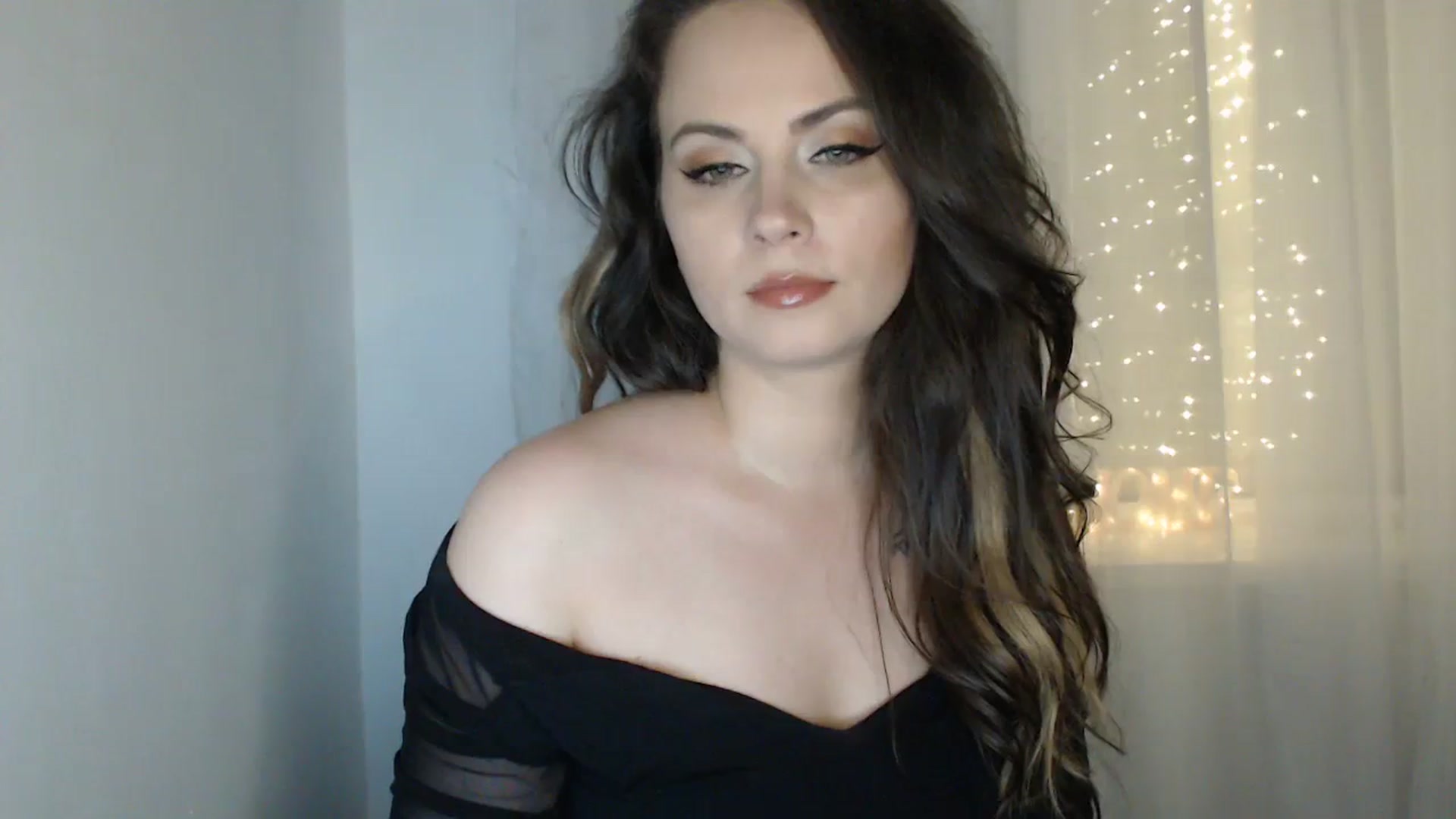 Gallery image thumbnail from ASweetJessie's myfreecams stream on, 09/26/2023, 17:59 image 14 of 20
