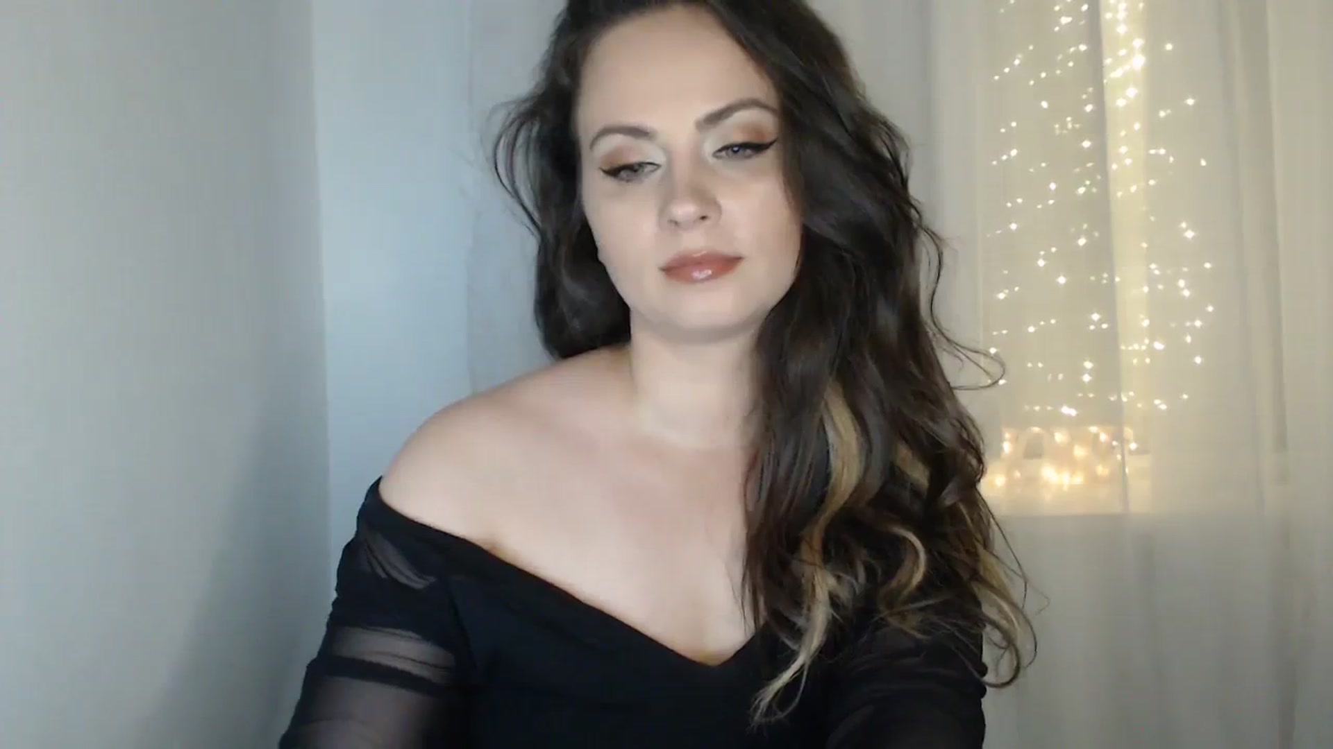 Gallery image thumbnail from ASweetJessie's myfreecams stream on, 09/26/2023, 17:59 image 11 of 20