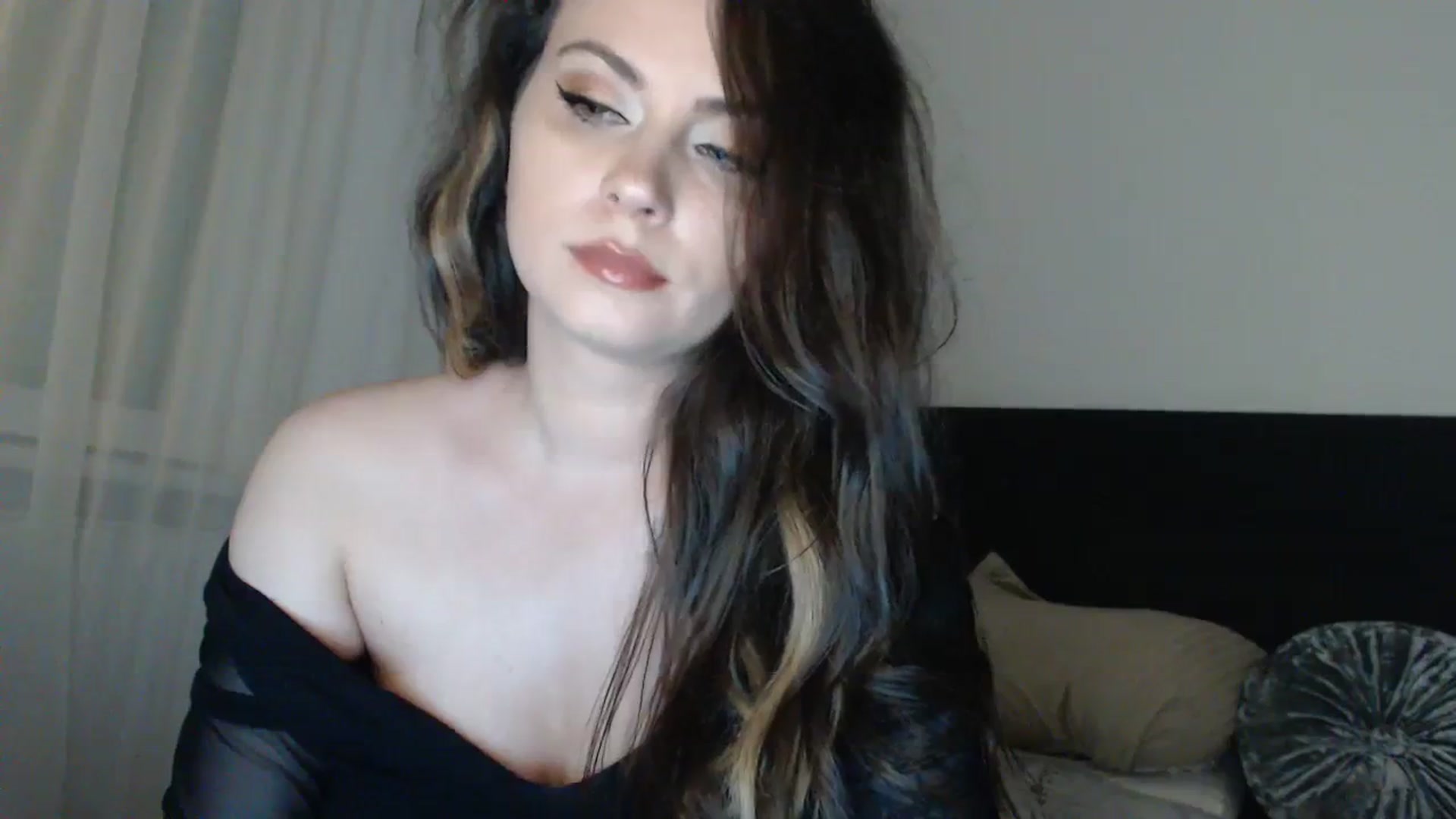 Gallery image thumbnail from ASweetJessie's myfreecams stream on, 09/26/2023, 19:54 image 14 of 20