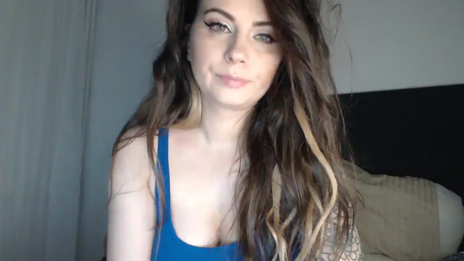 Gallery image thumbnail from ASweetJessie's myfreecams stream on, 09/27/2023, 16:11 image 10 of 20