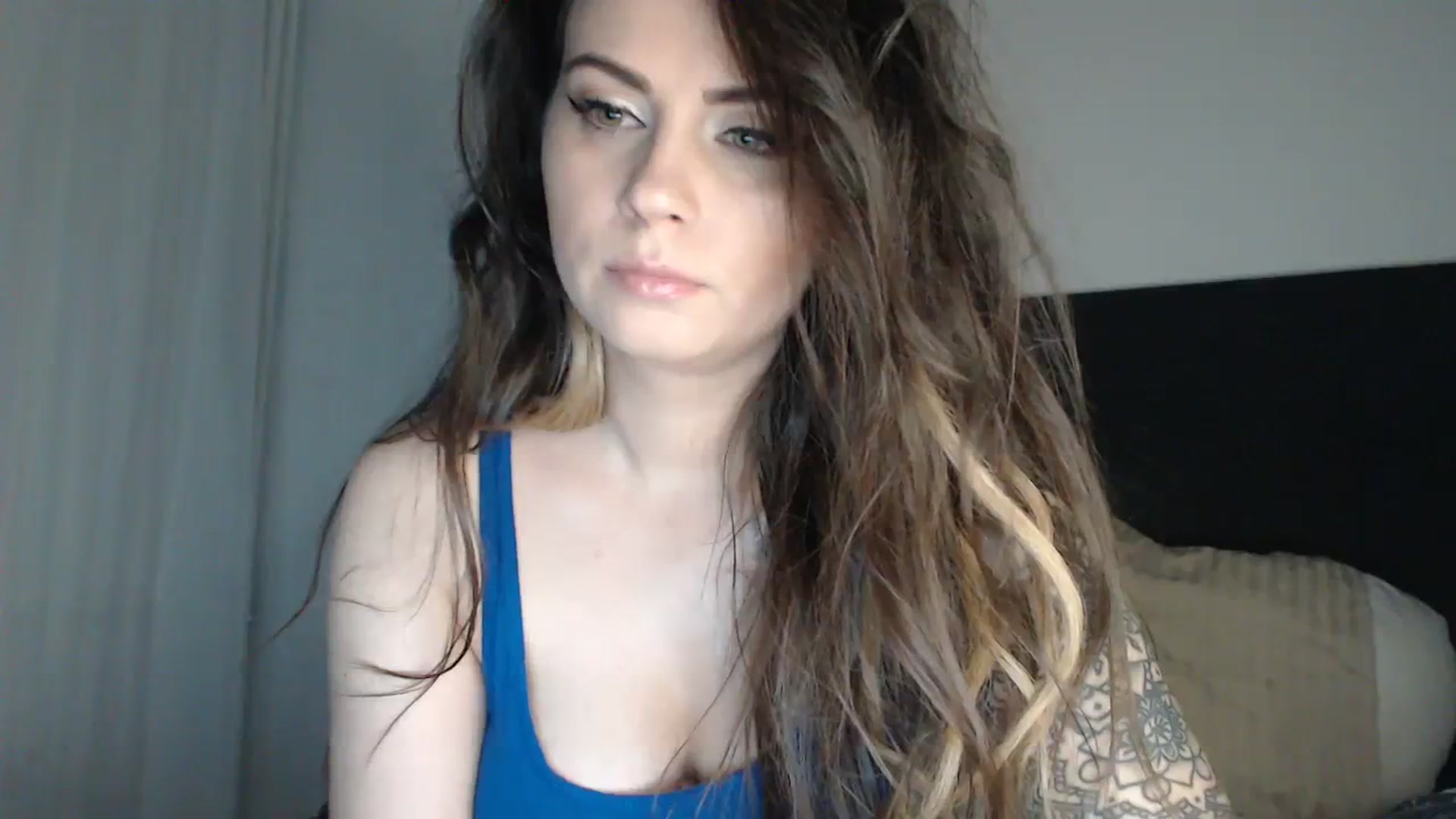 Gallery image thumbnail from ASweetJessie's myfreecams stream on, 09/27/2023, 16:11 image 3 of 20