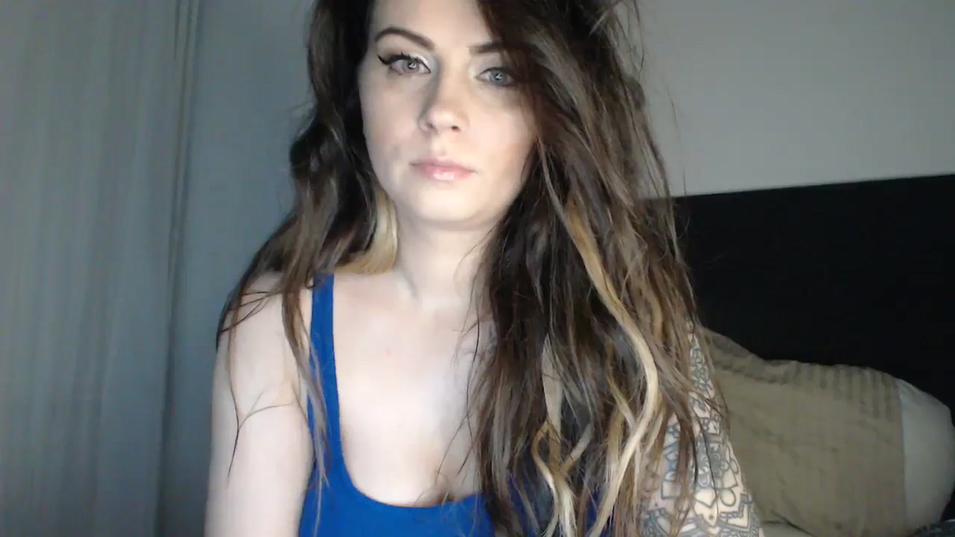 Gallery image thumbnail from ASweetJessie's myfreecams stream on, 09/27/2023, 16:11 image 12 of 20
