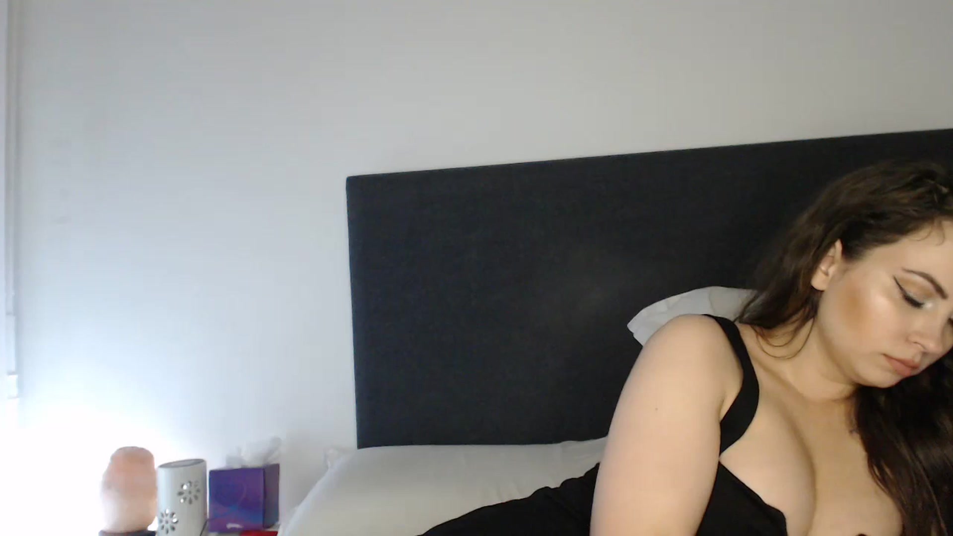 Gallery image thumbnail from ASweetJessie's myfreecams stream on, 09/29/2023, 14:52 image 17 of 20