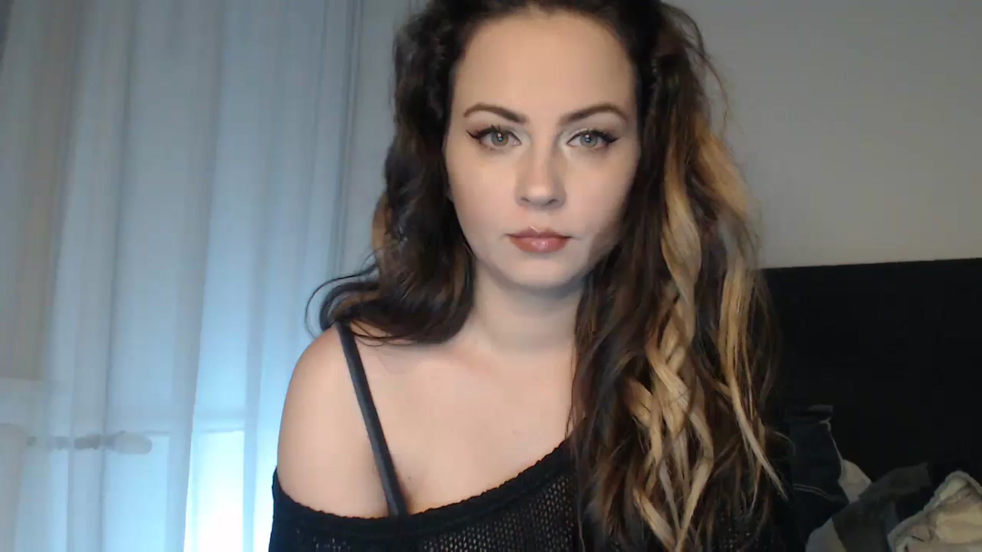 Gallery image thumbnail from ASweetJessie's myfreecams stream on, 10/10/2023, 18:44 image 4 of 20