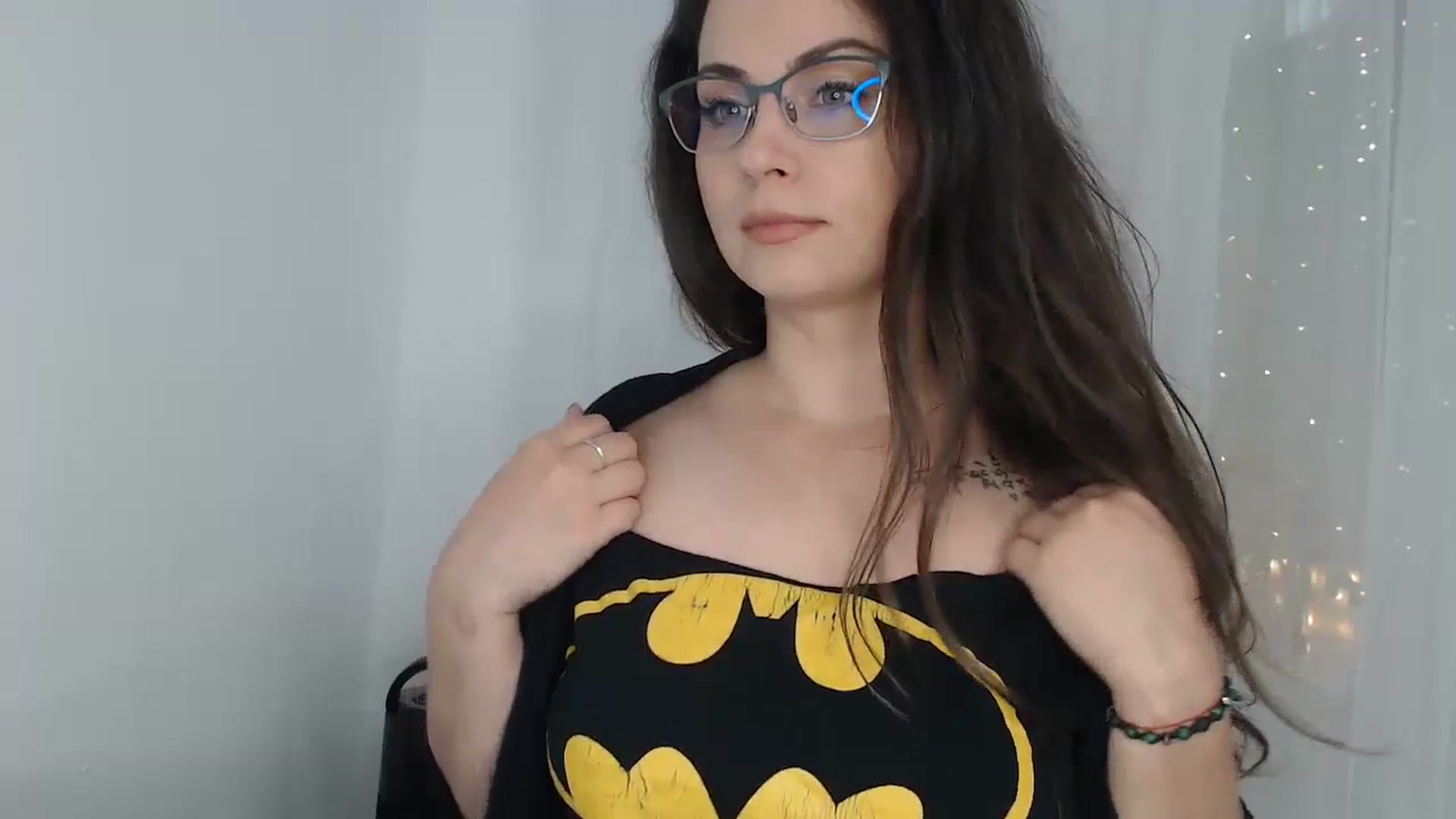 Gallery image thumbnail from ASweetJessie's myfreecams stream on, 10/20/2023, 17:01 image 15 of 20