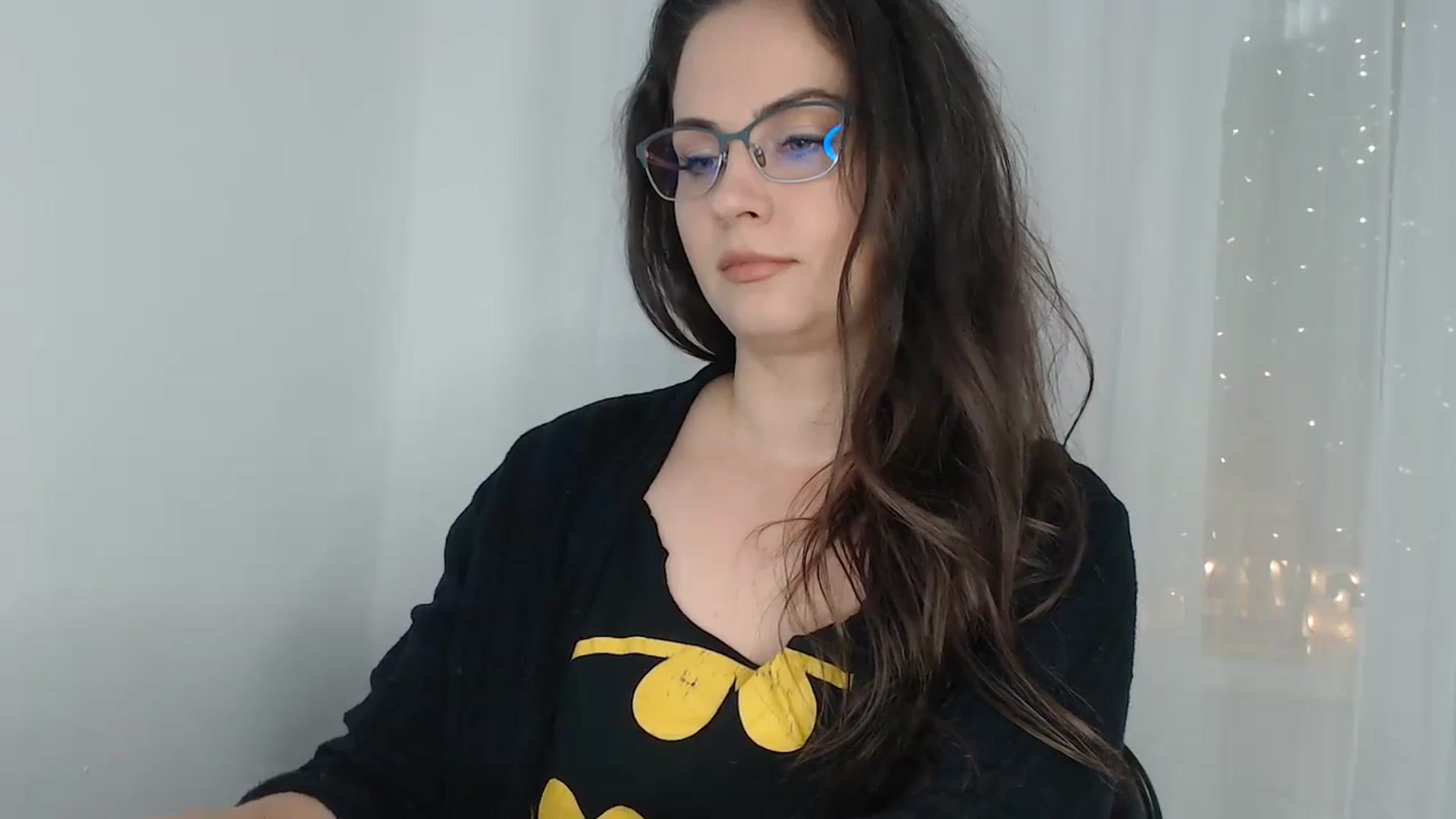 Gallery image thumbnail from ASweetJessie's myfreecams stream on, 10/20/2023, 17:01 image 6 of 20