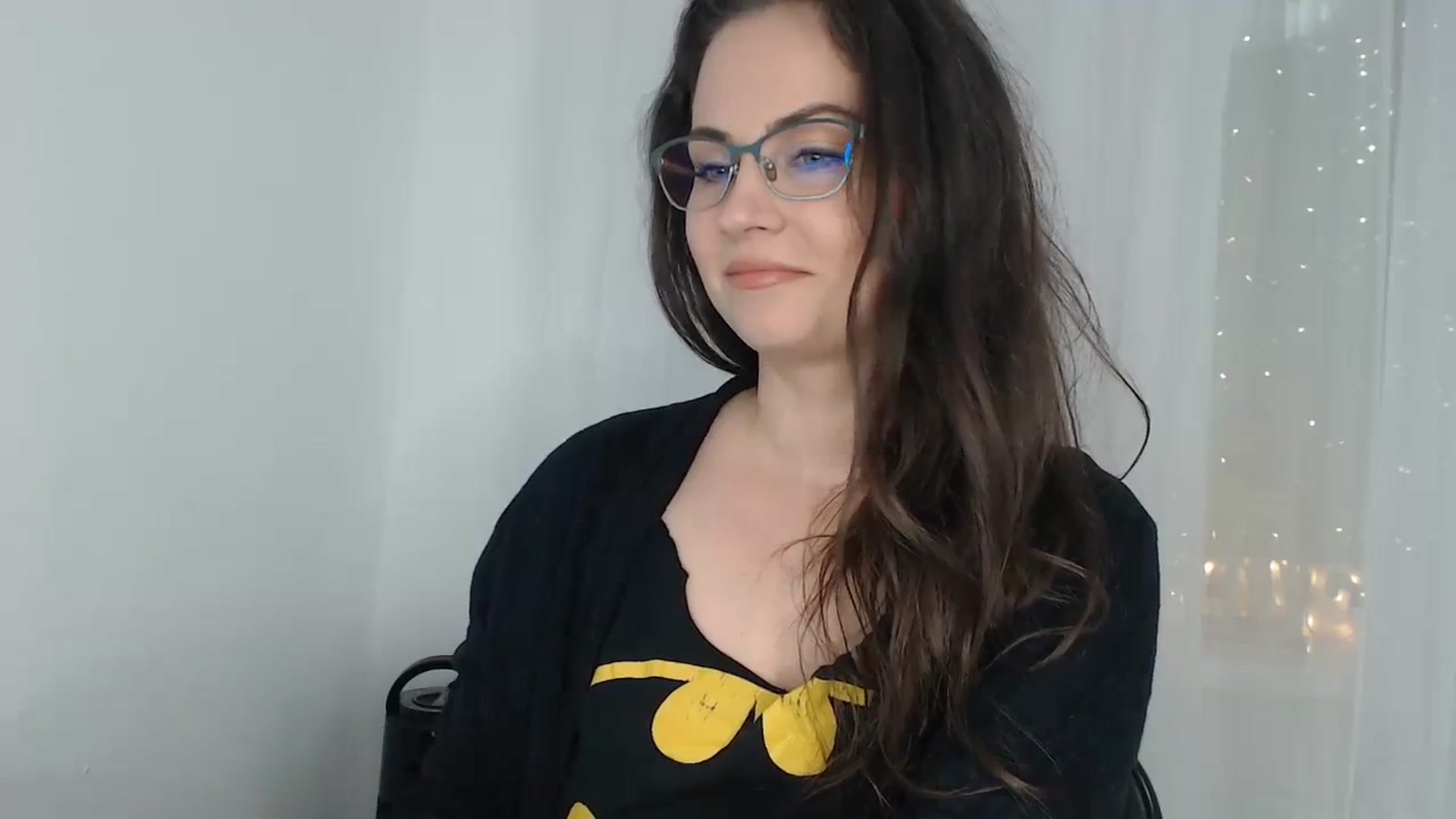 Gallery image thumbnail from ASweetJessie's myfreecams stream on, 10/20/2023, 17:01 image 7 of 20