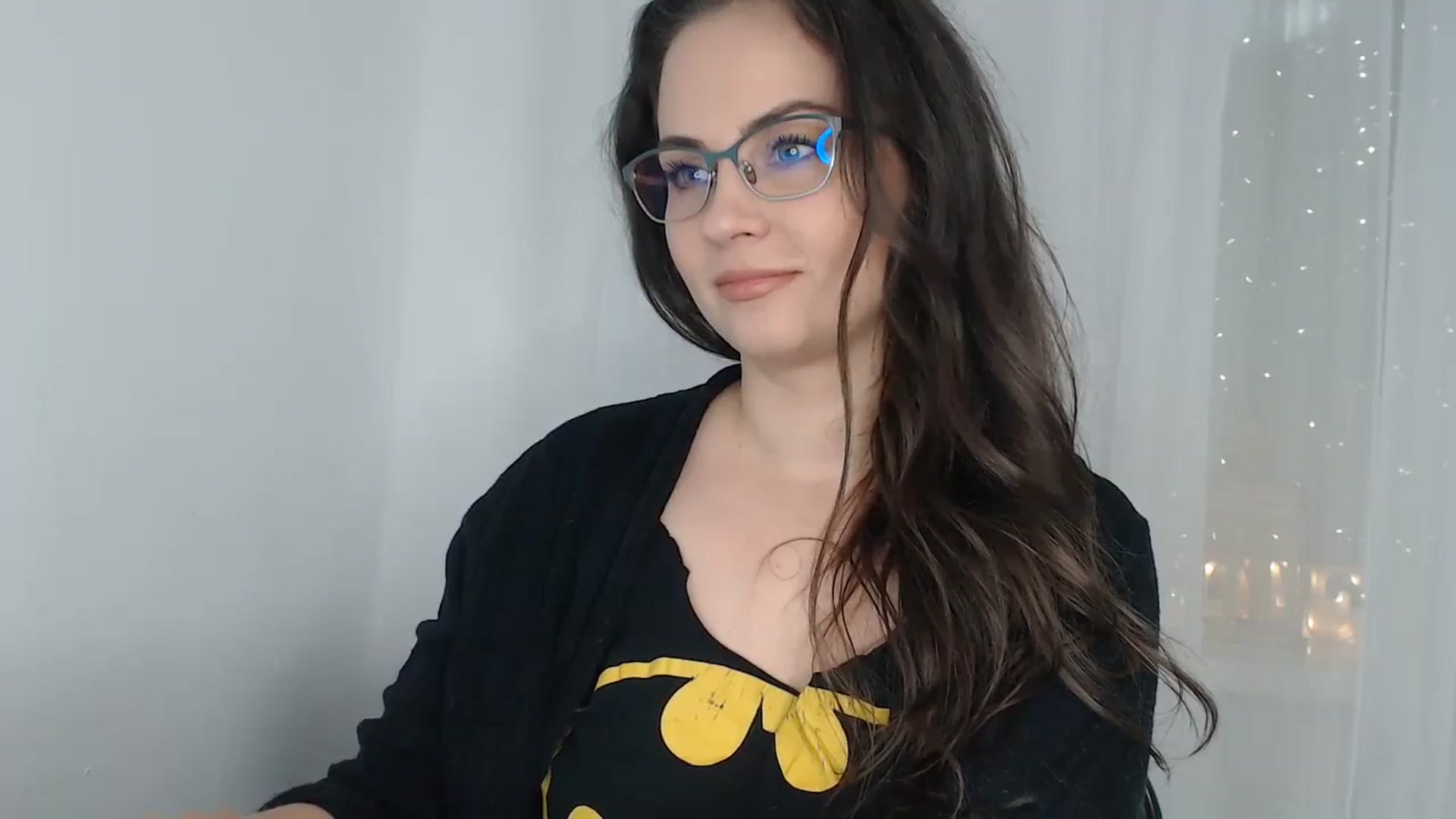 Gallery image thumbnail from ASweetJessie's myfreecams stream on, 10/20/2023, 17:01 image 2 of 20