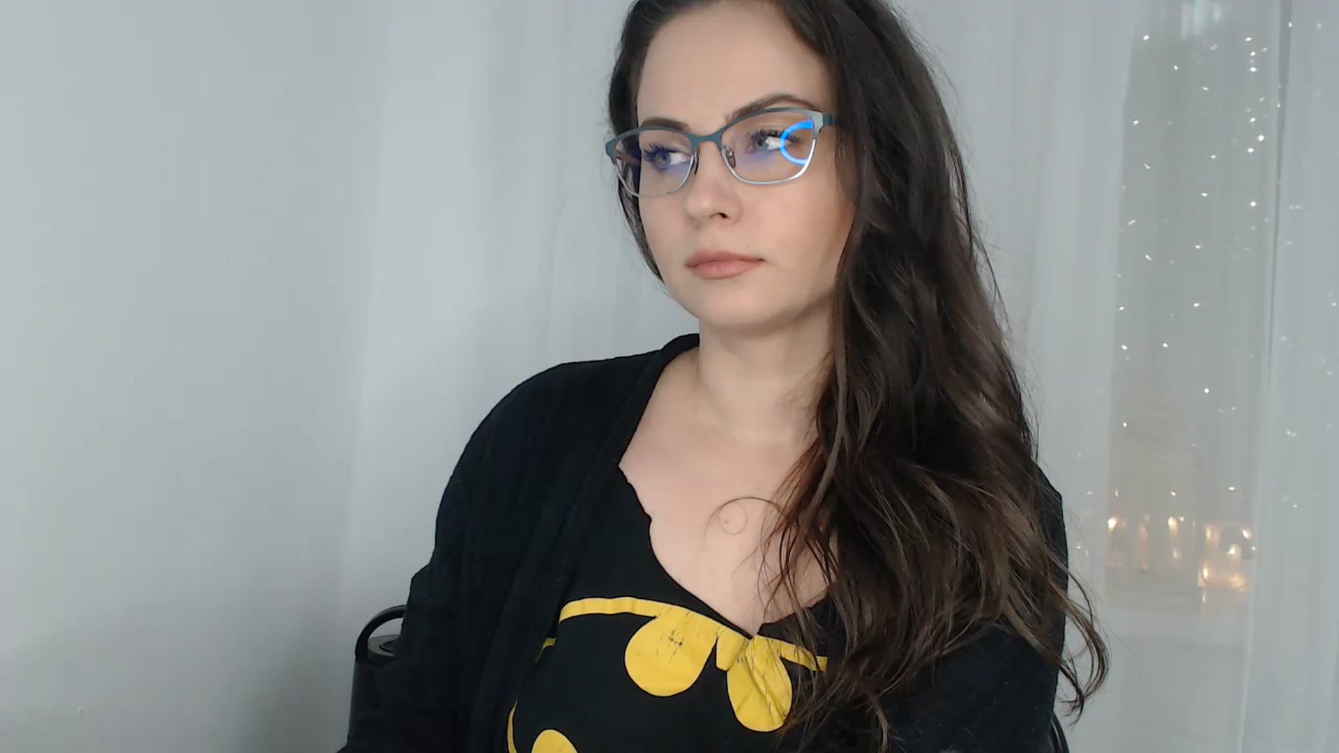Gallery image thumbnail from ASweetJessie's myfreecams stream on, 10/20/2023, 17:01 image 1 of 20