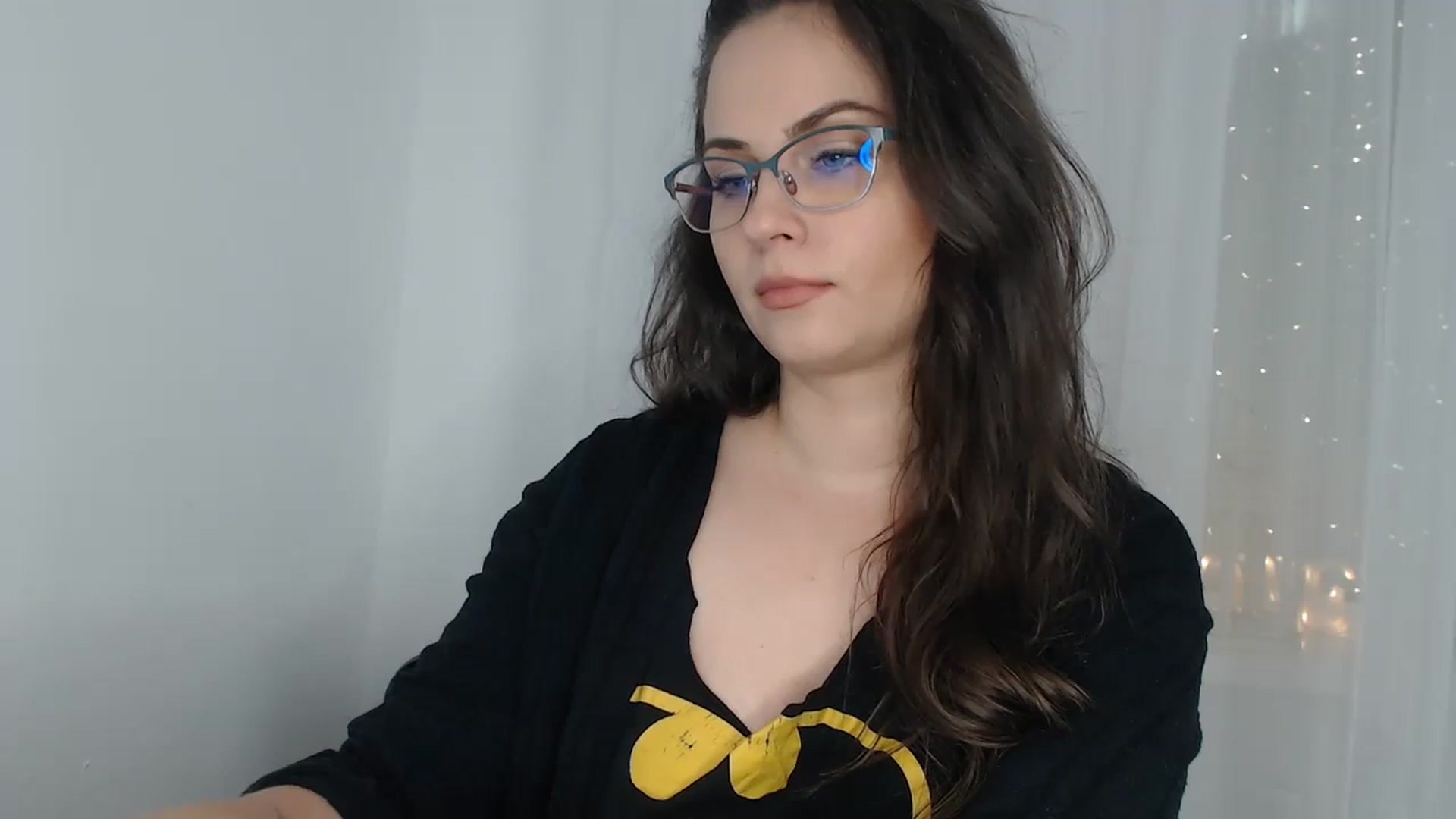 Gallery image thumbnail from ASweetJessie's myfreecams stream on, 10/20/2023, 17:20 image 16 of 20