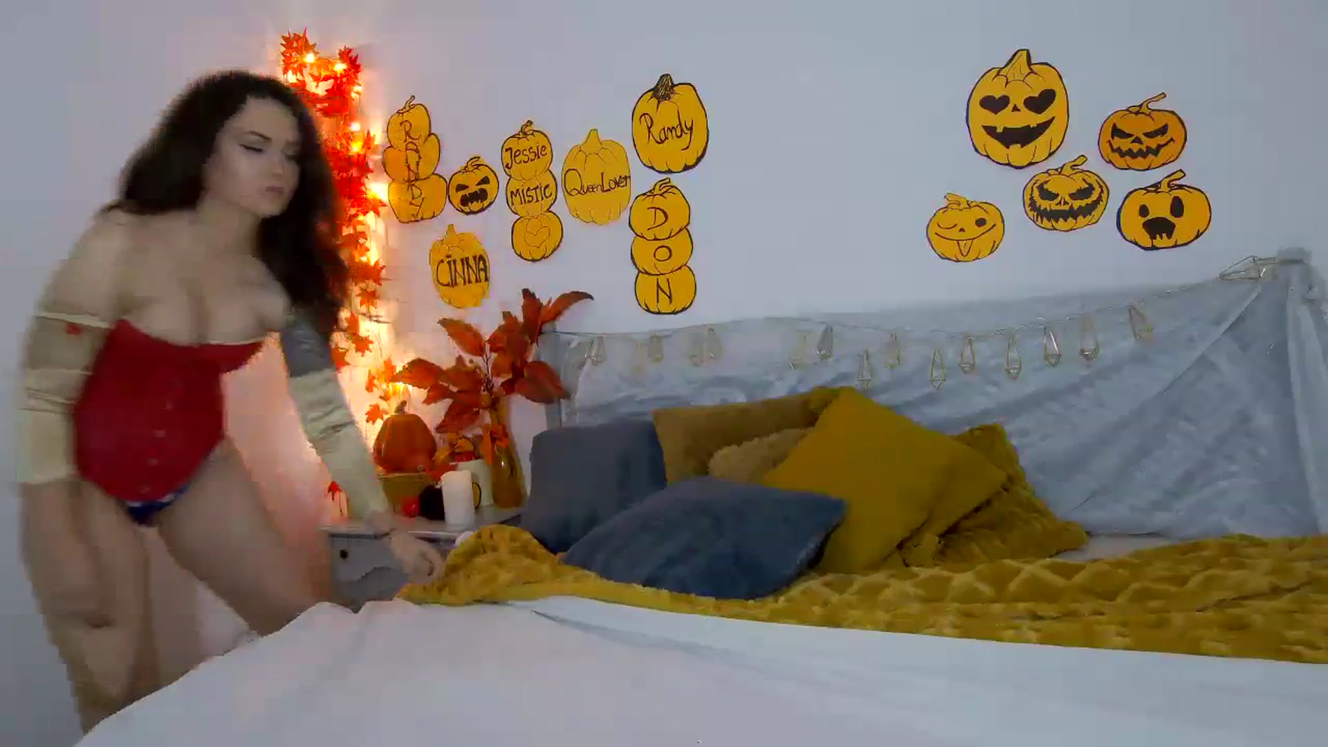 Gallery image thumbnail from ASweetJessie's myfreecams stream on, 10/21/2023, 16:20 image 3 of 20