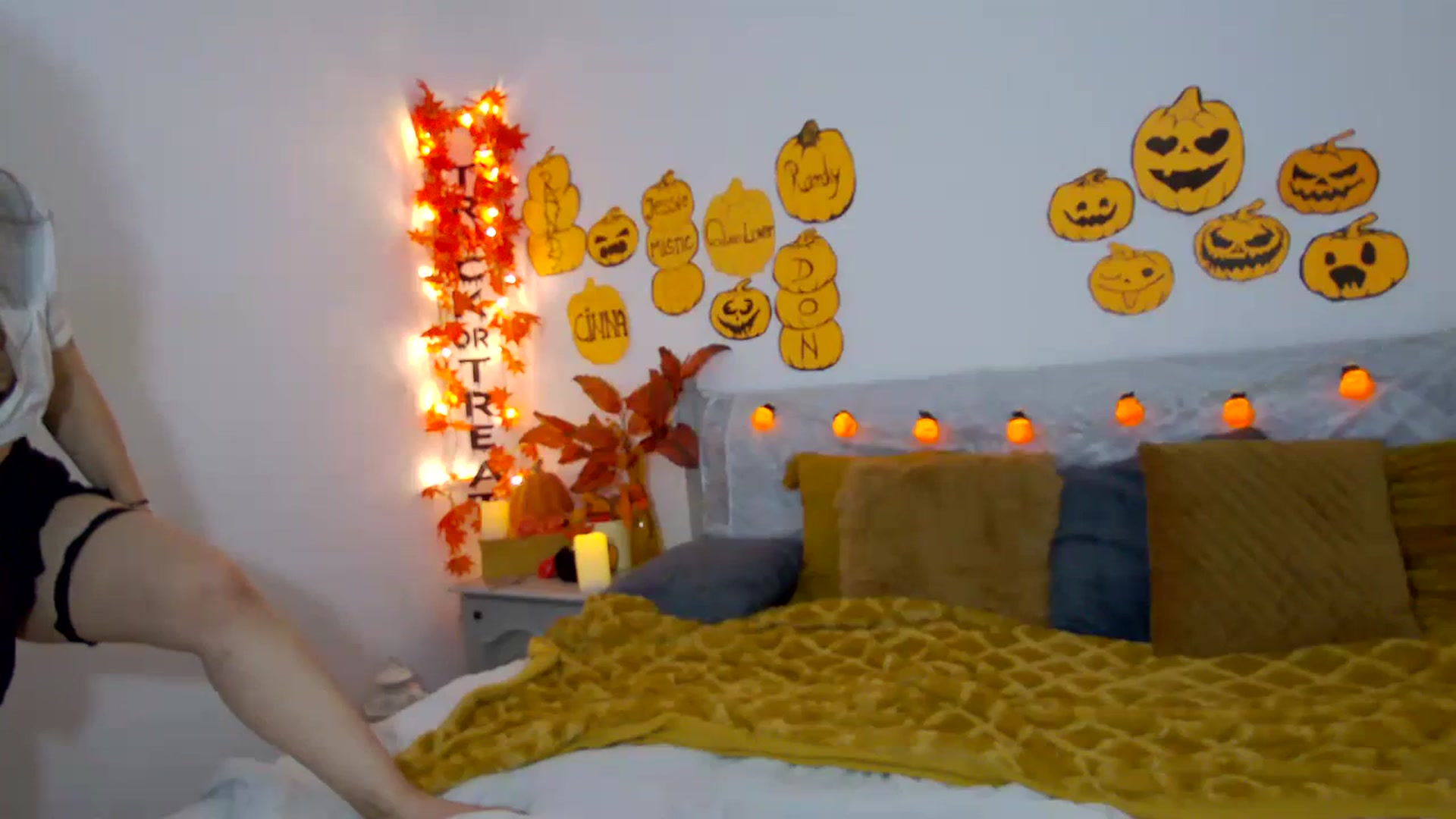 Gallery image thumbnail from ASweetJessie's myfreecams stream on, 10/26/2023, 12:49 image 8 of 20
