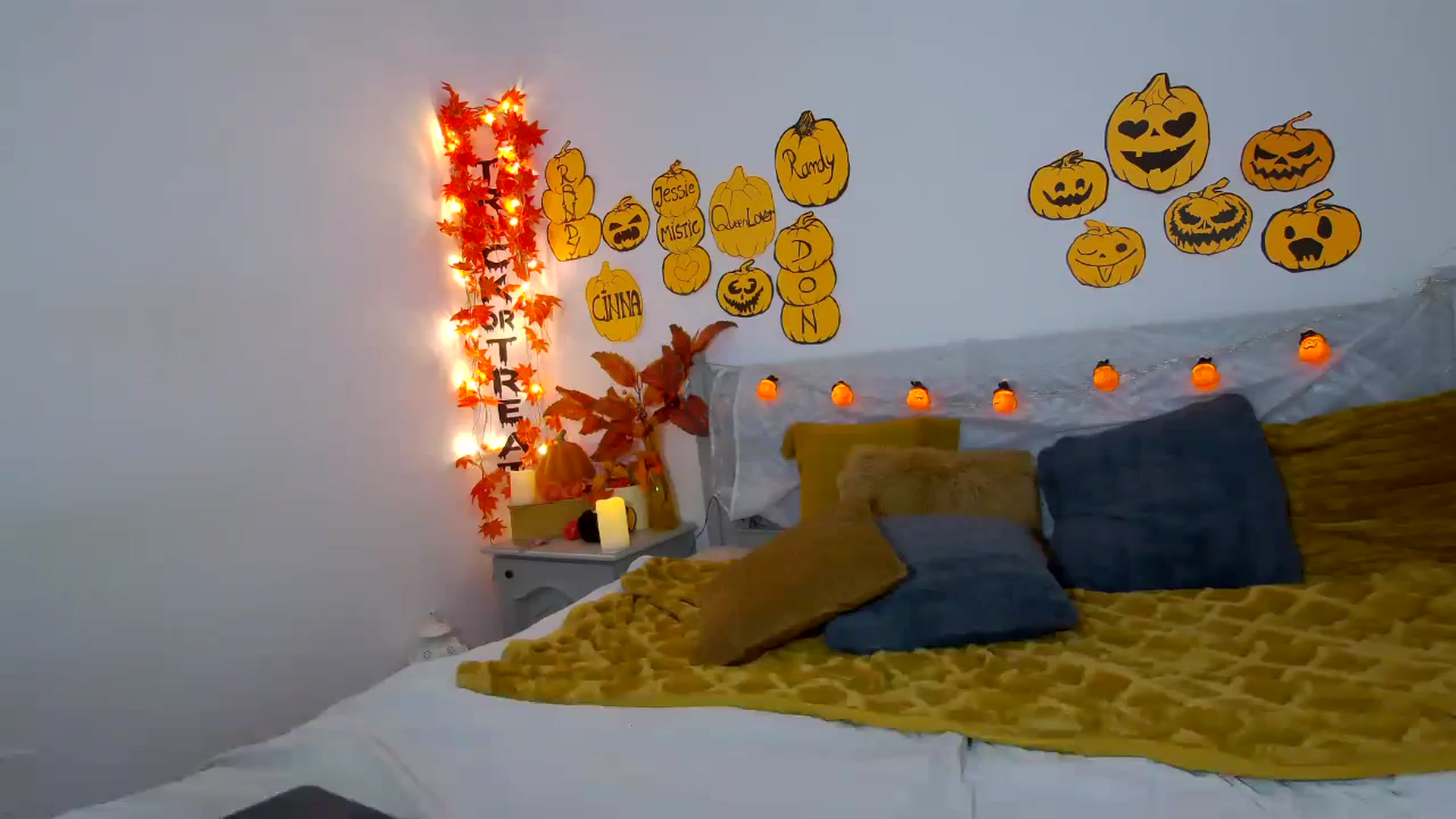 Gallery image thumbnail from ASweetJessie's myfreecams stream on, 10/26/2023, 16:54 image 18 of 20