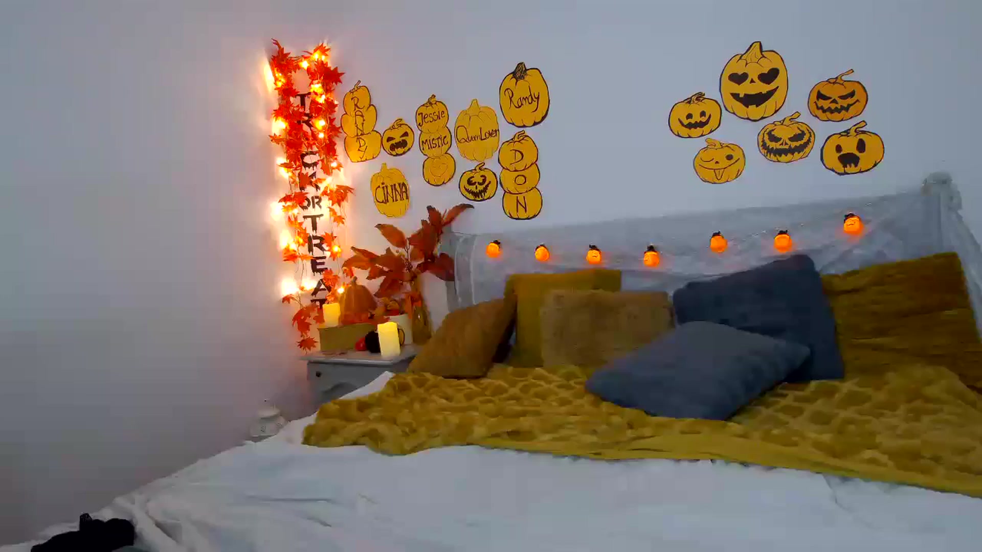 Gallery image thumbnail from ASweetJessie's myfreecams stream on, 10/30/2023, 15:58 image 17 of 20