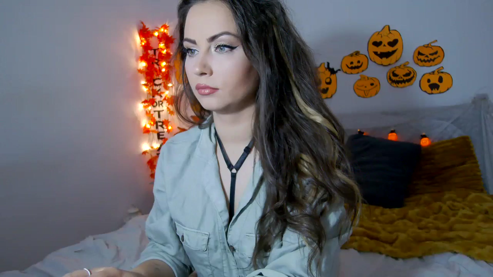Gallery image thumbnail from ASweetJessie's myfreecams stream on, 11/05/2023, 12:45 image 2 of 20