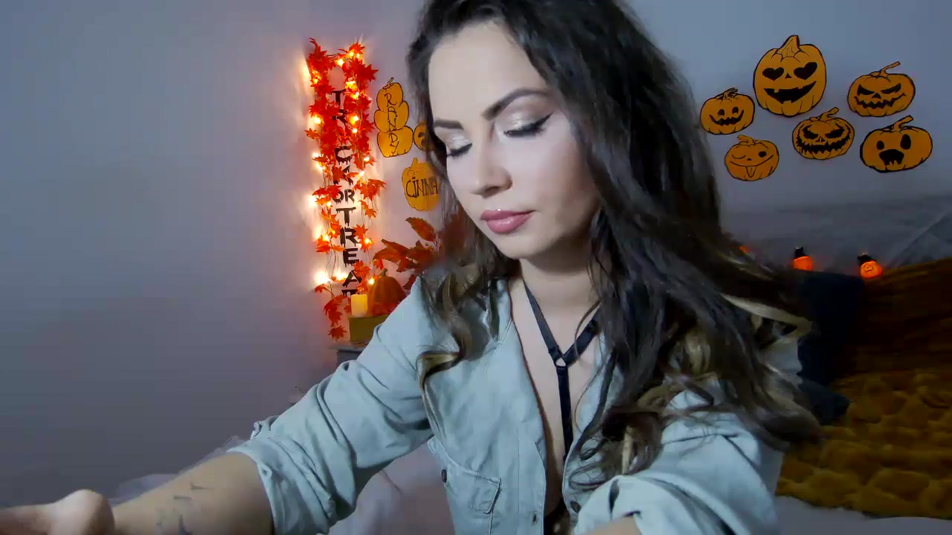 Gallery image thumbnail from ASweetJessie's myfreecams stream on, 11/05/2023, 13:58 image 15 of 20