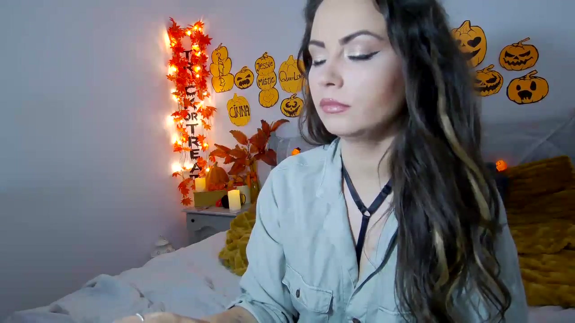 Gallery image thumbnail from ASweetJessie's myfreecams stream on, 11/05/2023, 16:27 image 6 of 20