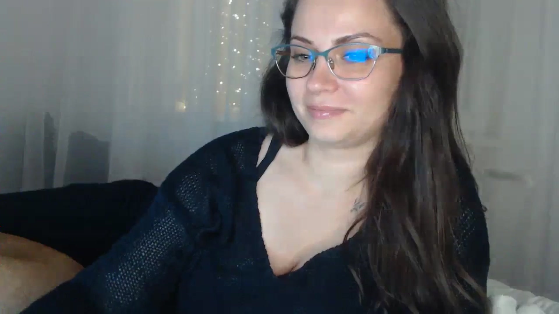 Gallery image thumbnail from ASweetJessie's myfreecams stream on, 11/11/2023, 22:23 image 9 of 20