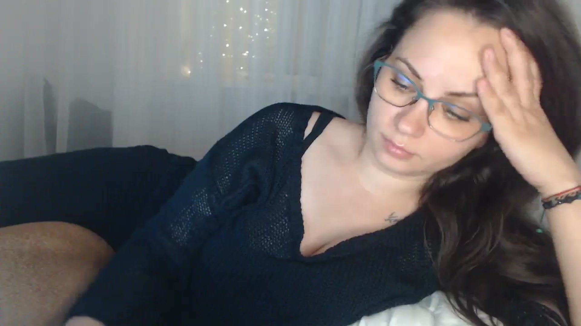 Gallery image thumbnail from ASweetJessie's myfreecams stream on, 11/11/2023, 22:23 image 4 of 20