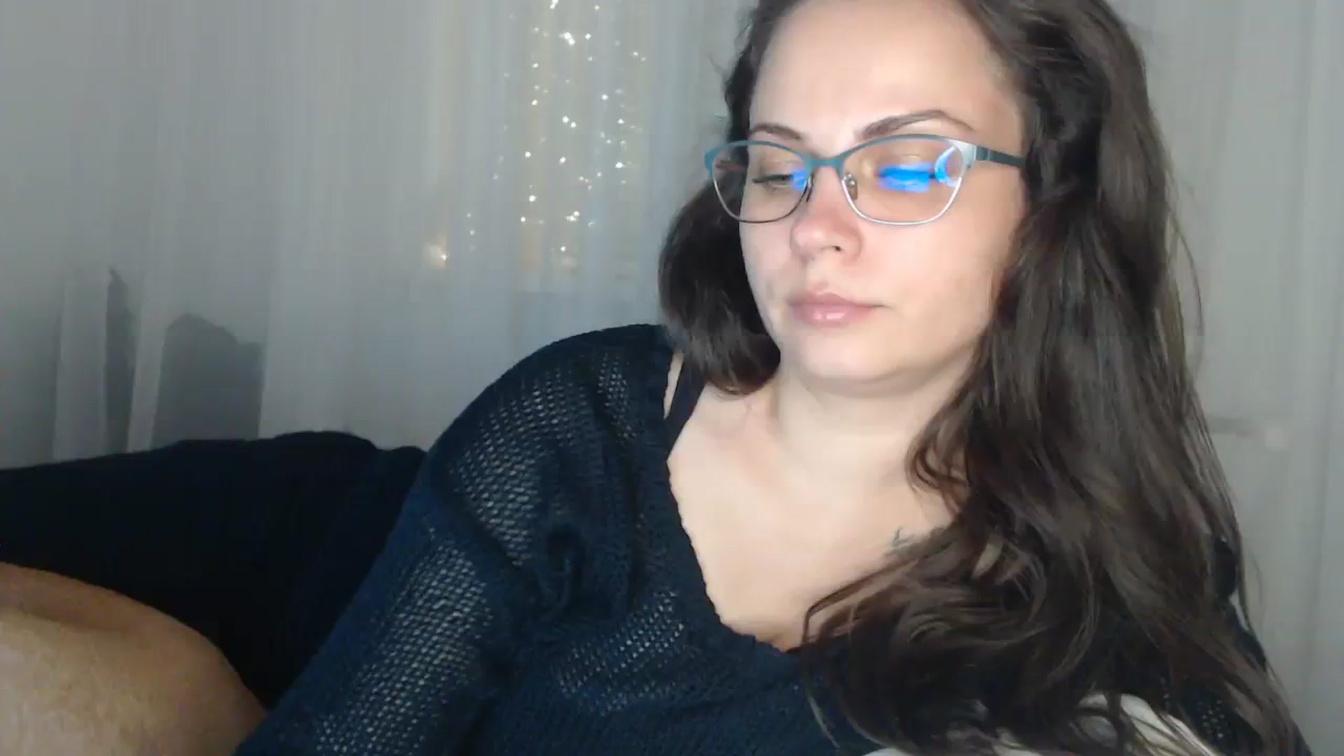 Gallery image thumbnail from ASweetJessie's myfreecams stream on, 11/11/2023, 22:23 image 11 of 20