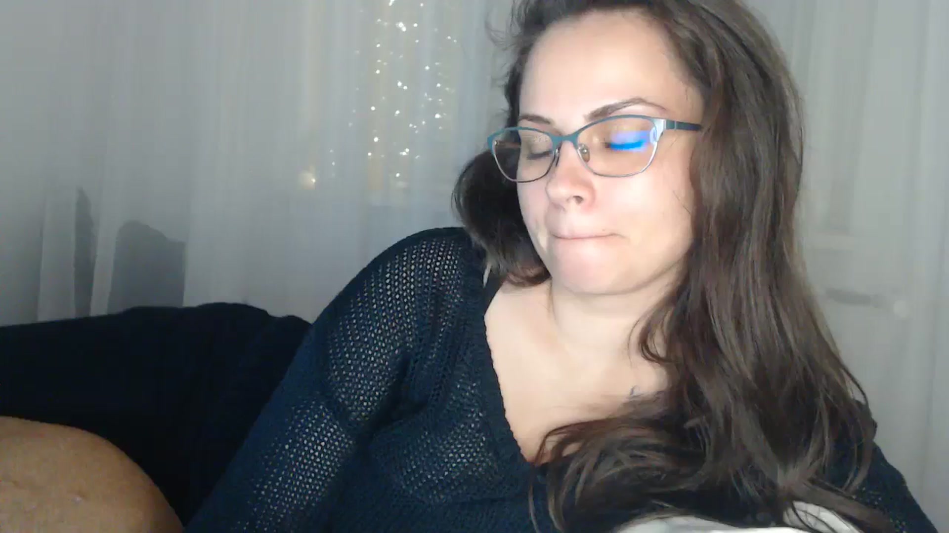 Gallery image thumbnail from ASweetJessie's myfreecams stream on, 11/11/2023, 22:23 image 13 of 20