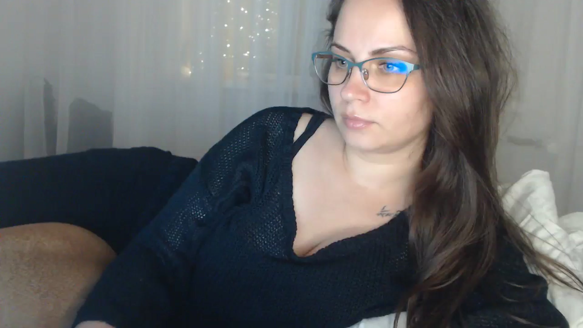 Gallery image thumbnail from ASweetJessie's myfreecams stream on, 11/11/2023, 22:23 image 5 of 20