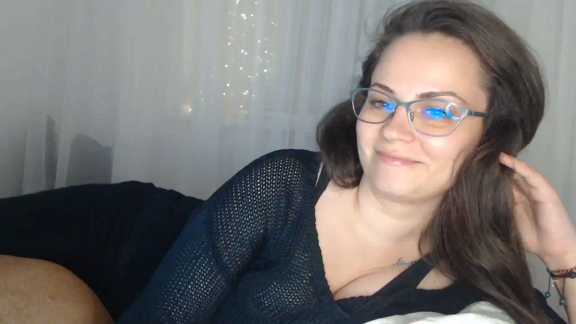 Gallery image thumbnail from ASweetJessie's myfreecams stream on, 11/11/2023, 22:23 image 14 of 20
